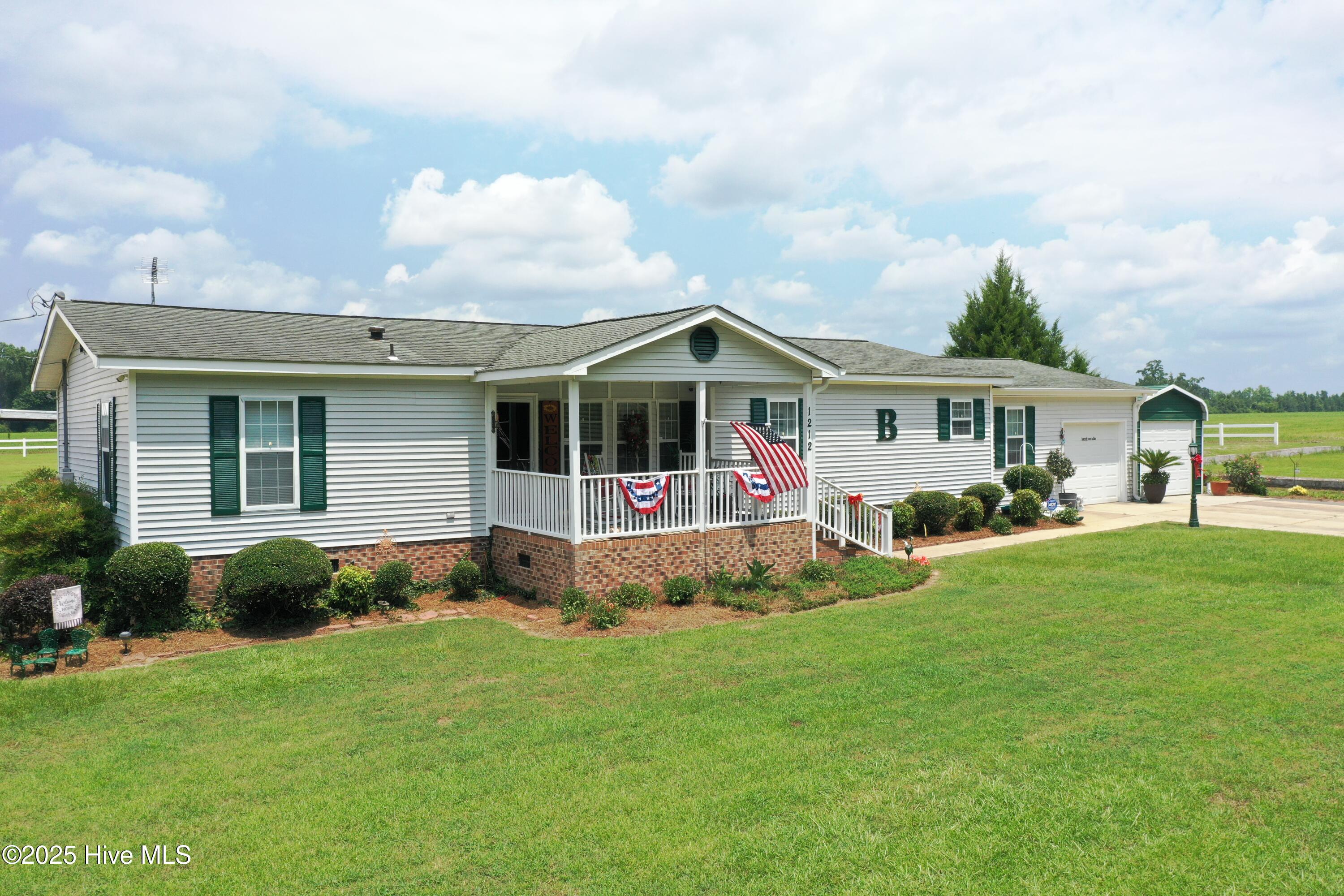 1212 S Creek Road