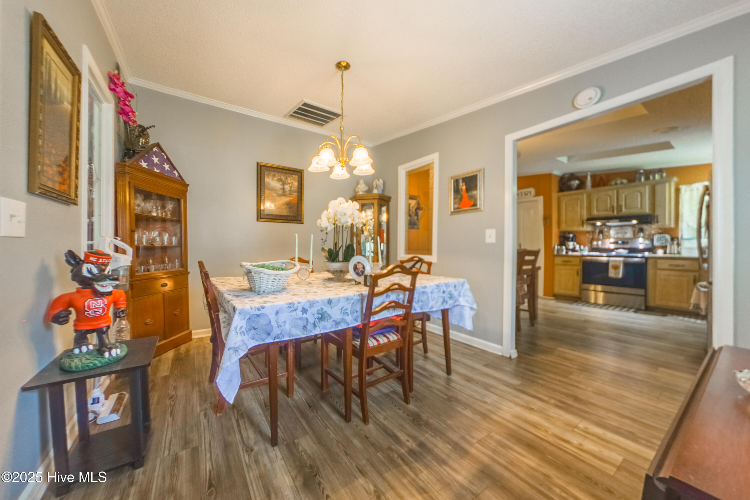 1212 S Creek Road Property Photo 20