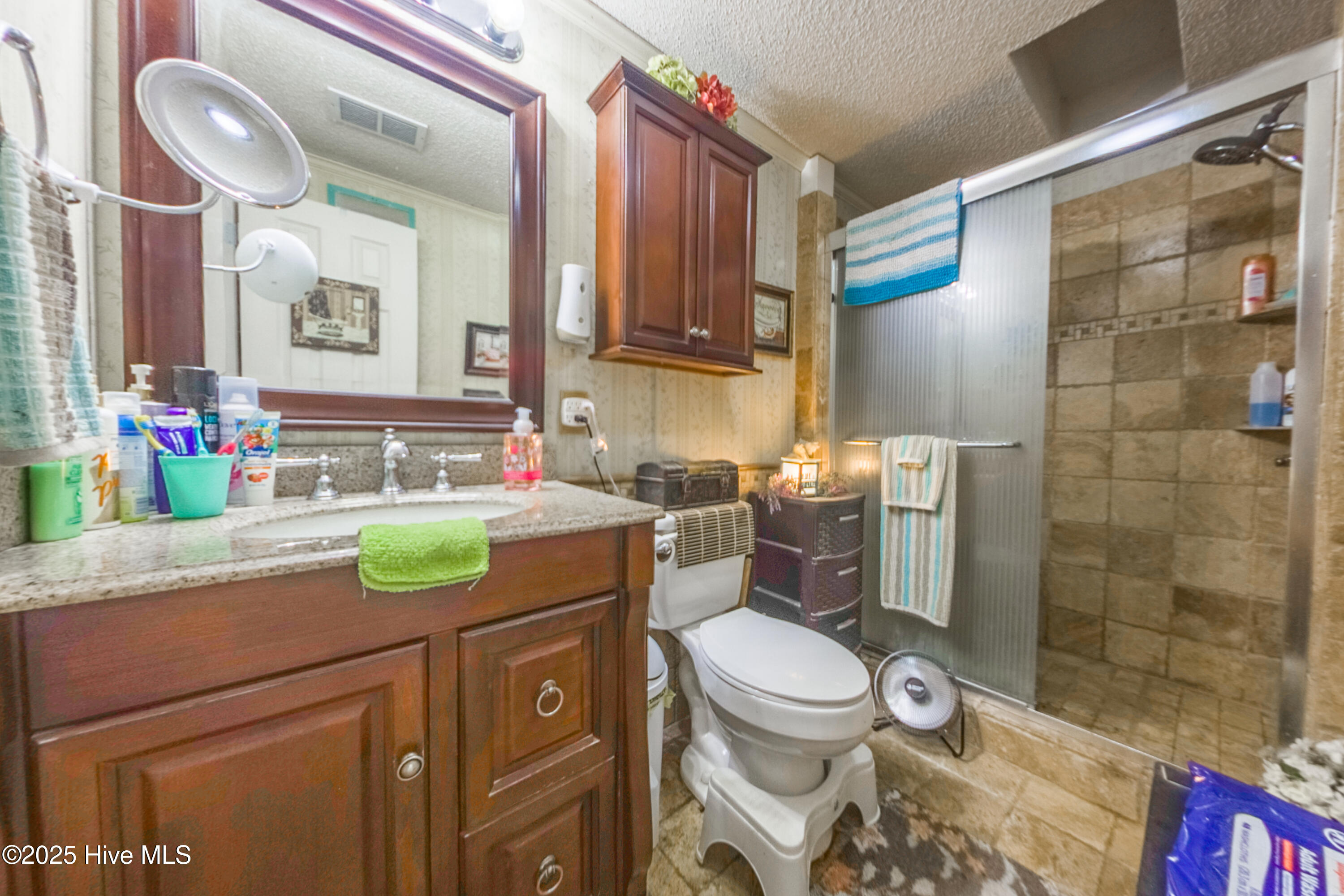 1212 S Creek Road Property Photo 24