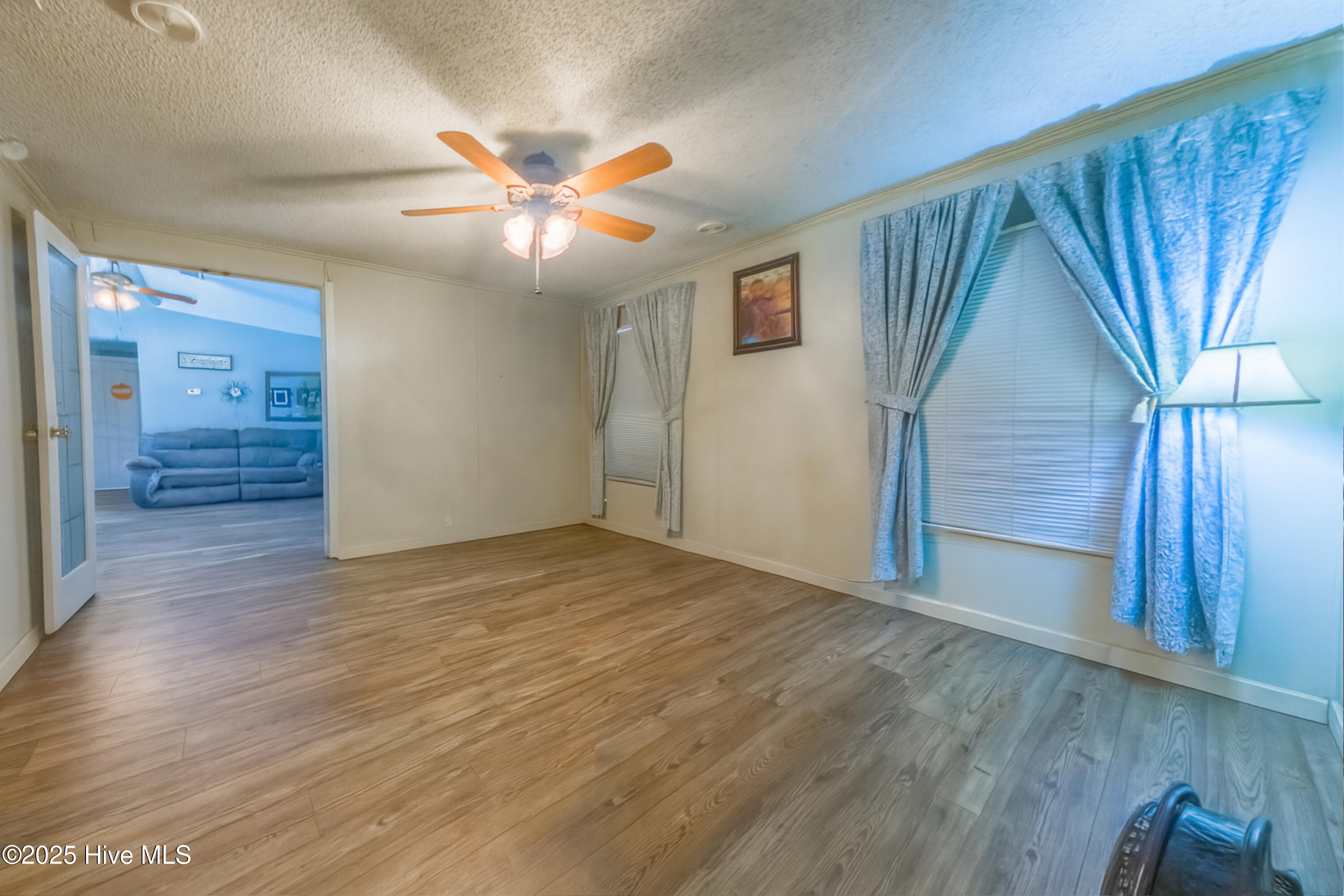 1212 S Creek Road Property Photo 29