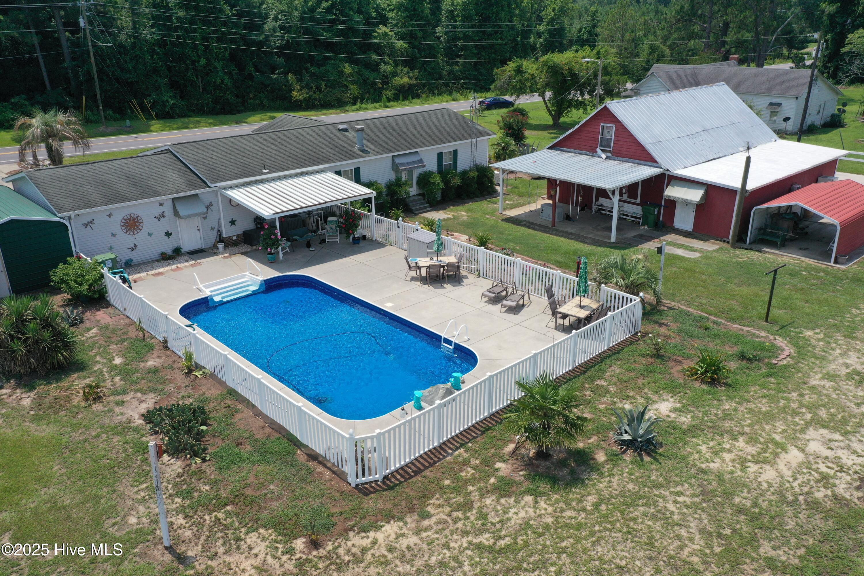 1212 S Creek Road Property Photo 39