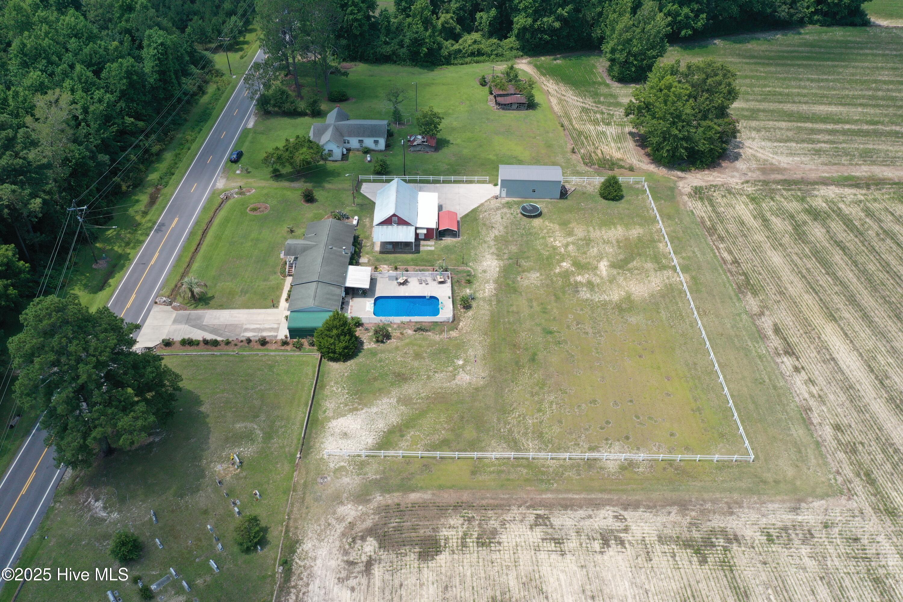 1212 S Creek Road Property Photo 52