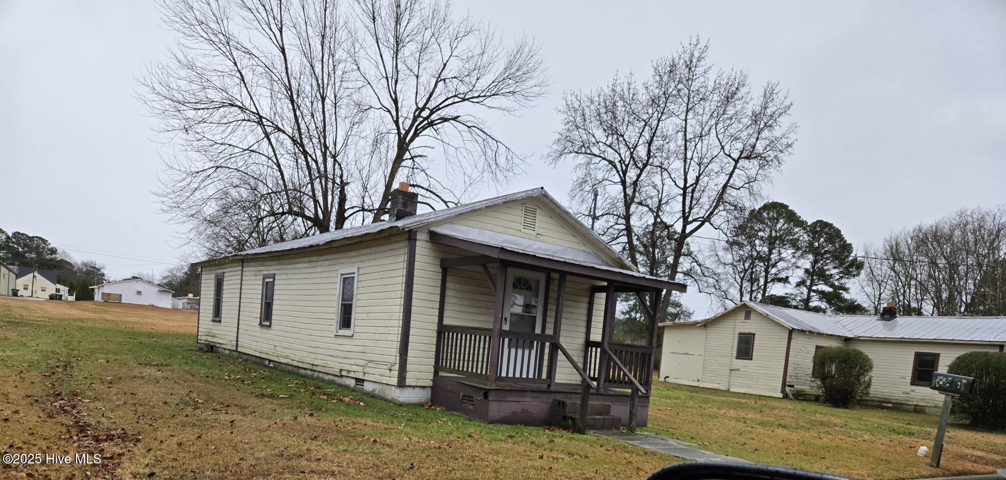 117 Circle Drive Property Photo 1