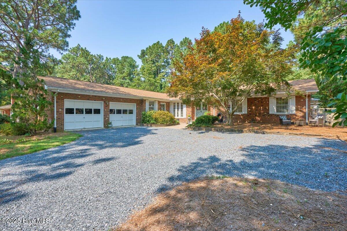135 Pine Ridge Drive Property Photo 1
