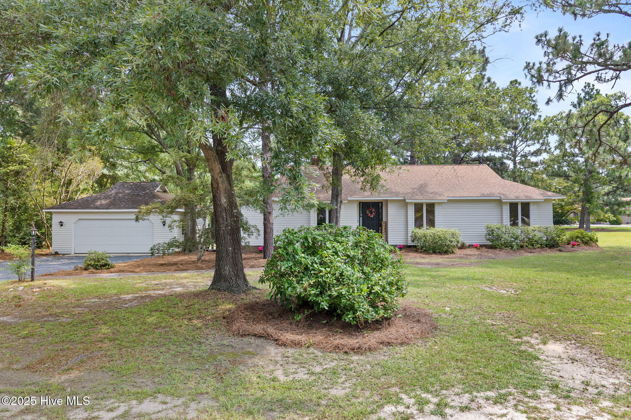 102 Rolling Hill Court Property Photo 1