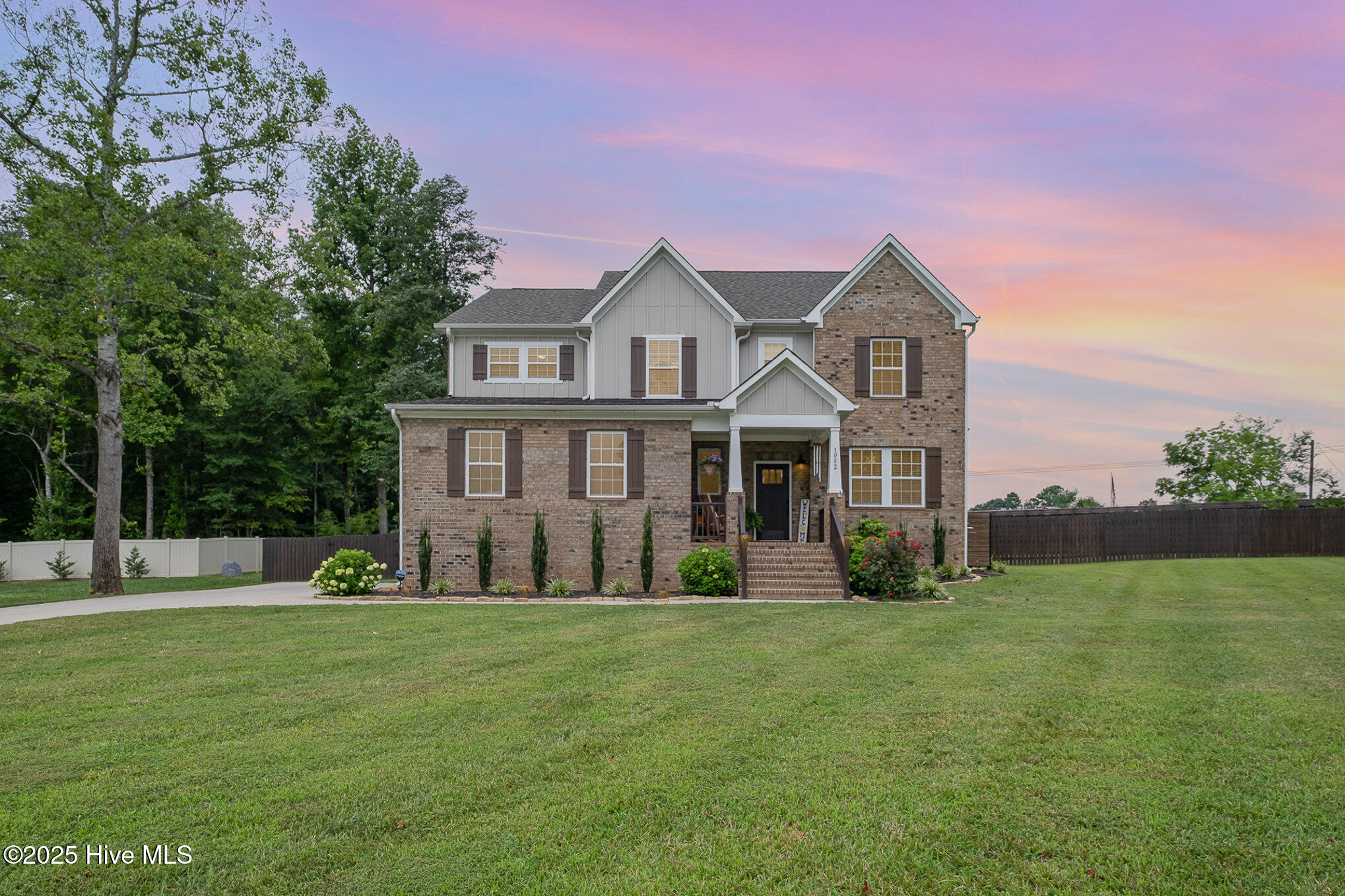 3082 Cascade Drive