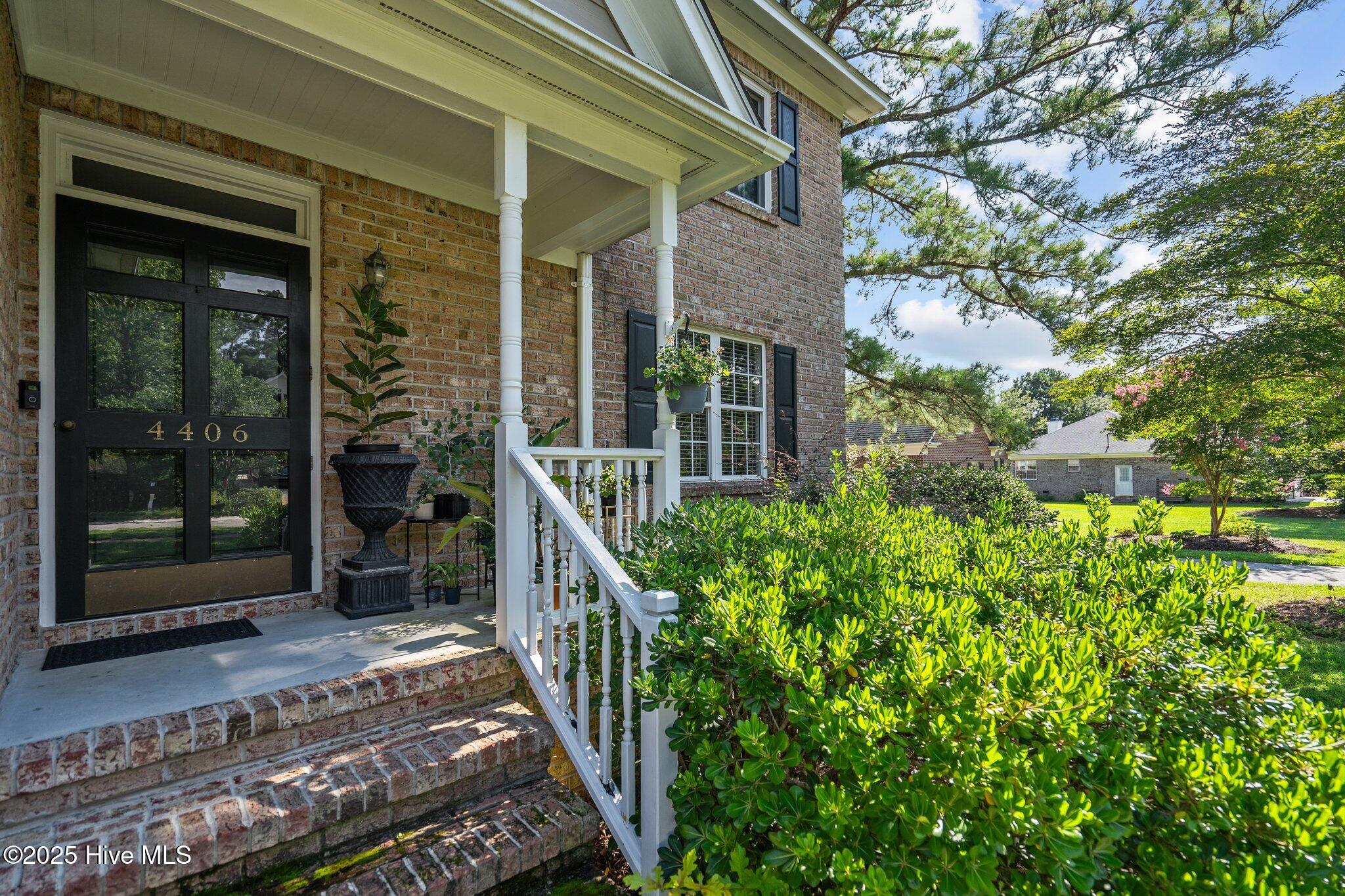 4406 Fireside Court Property Photo 4
