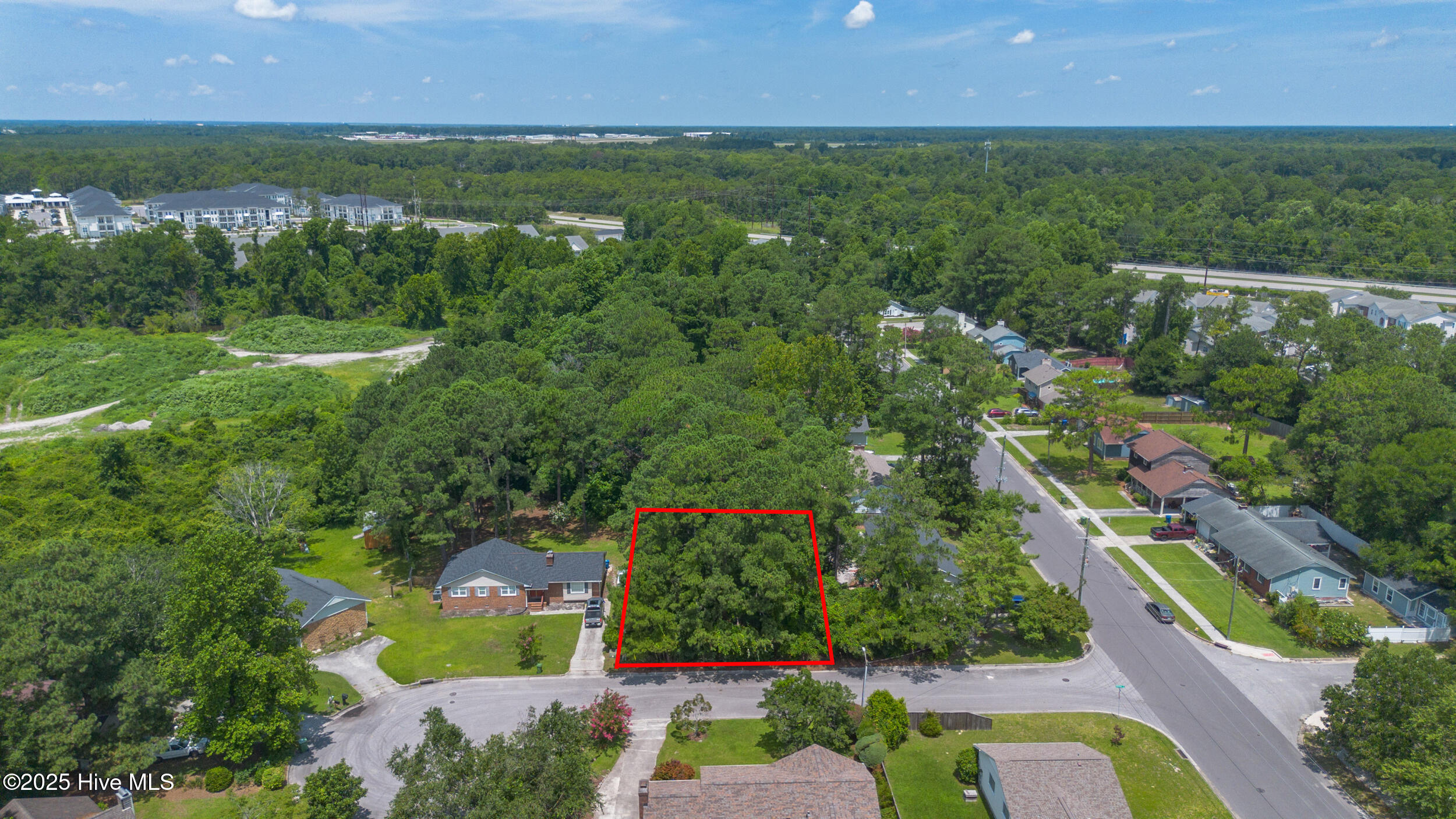 413 Rolling Road Property Photo 2