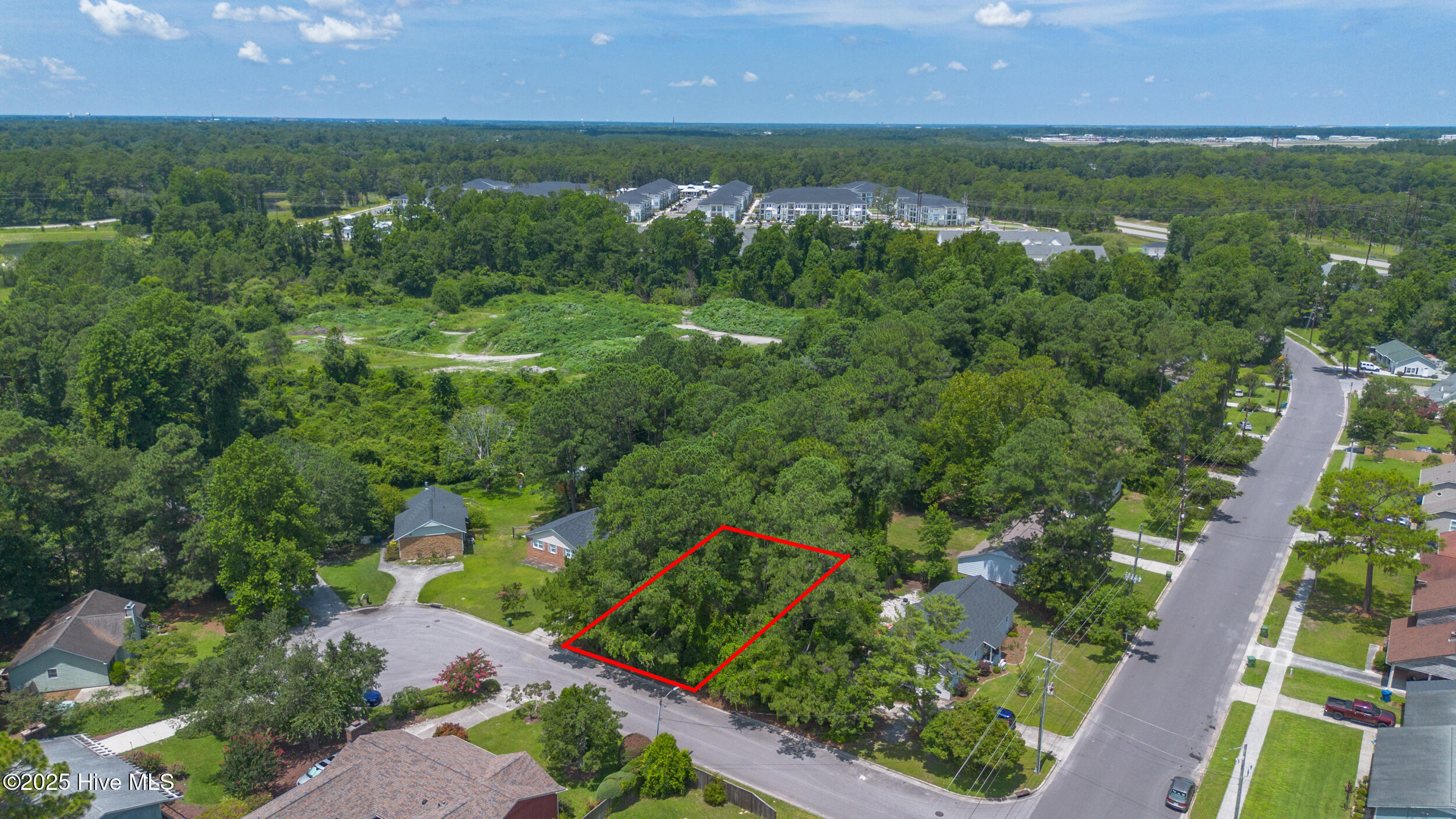 413 Rolling Road Property Photo 8