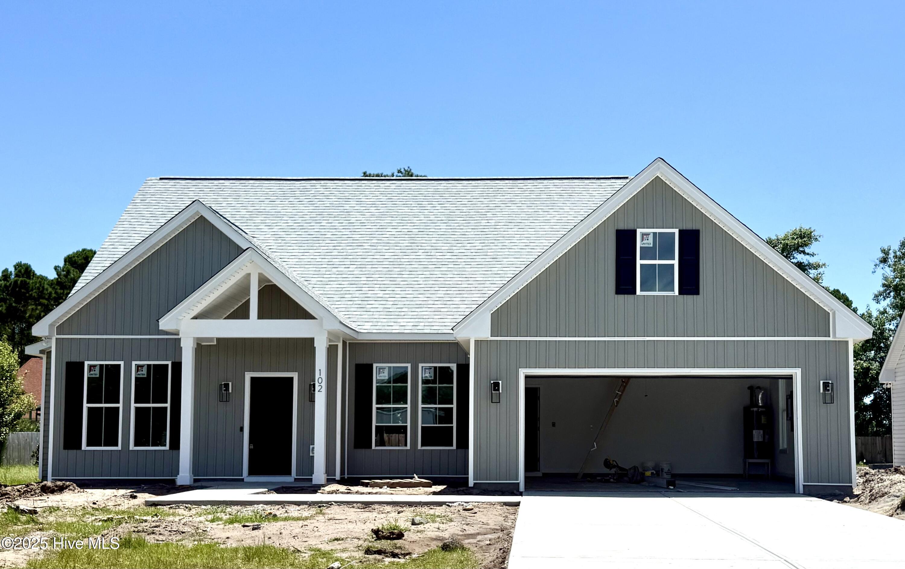 102 Norine Drive Property Photo 1