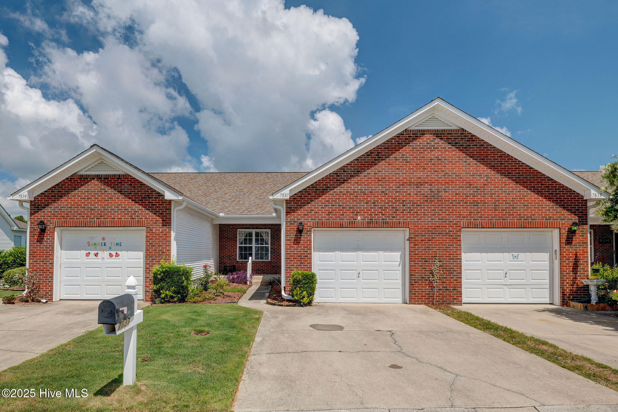 7837 Chip Shot Way Property Photo 1