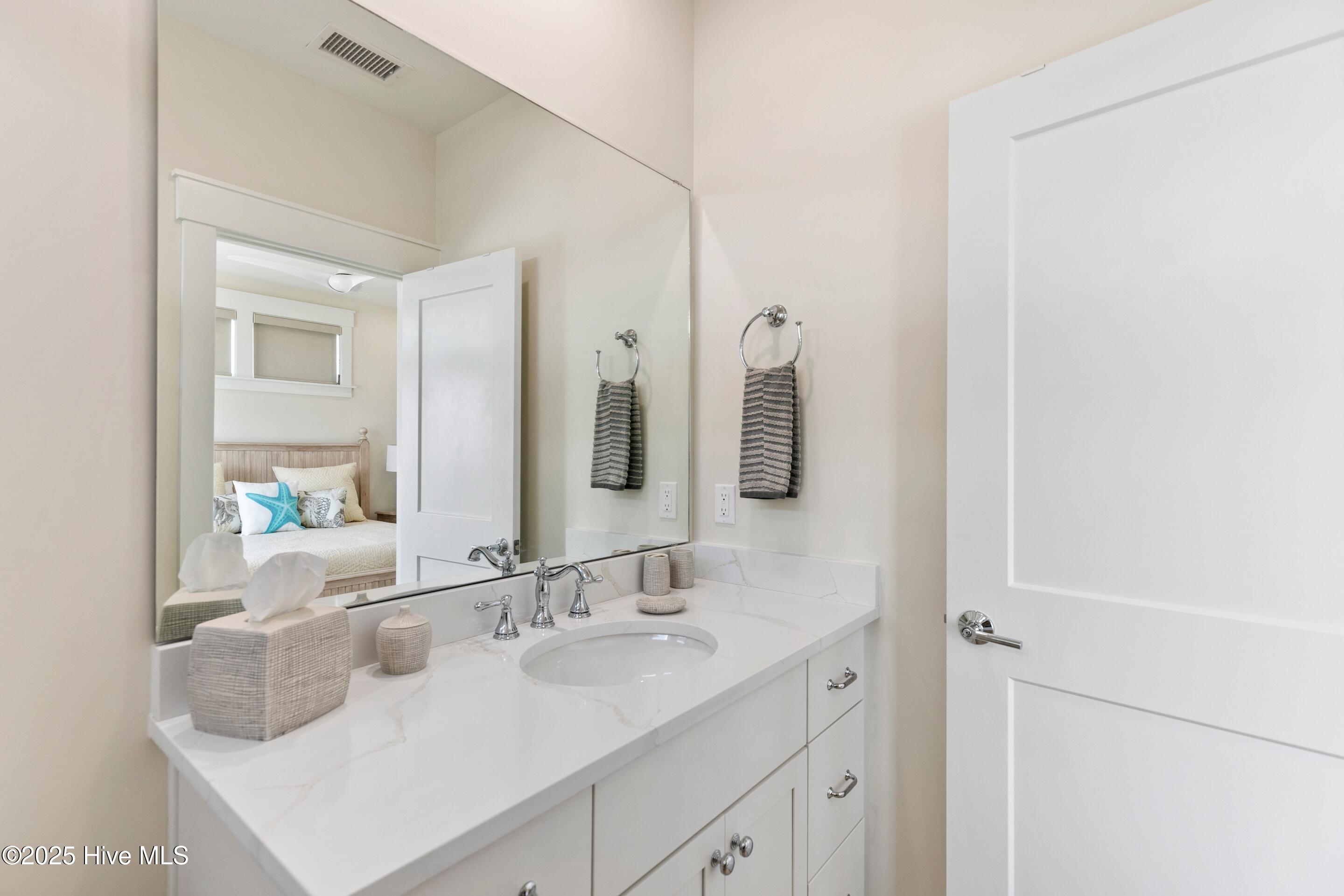 4920 E Beach Drive Property Photo 55