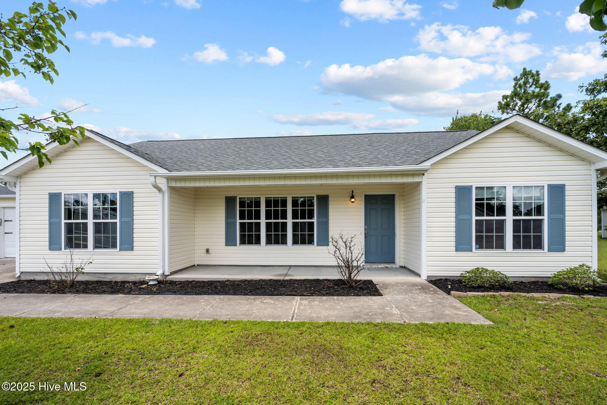 525 Cherry Blossom Lane Property Photo 1