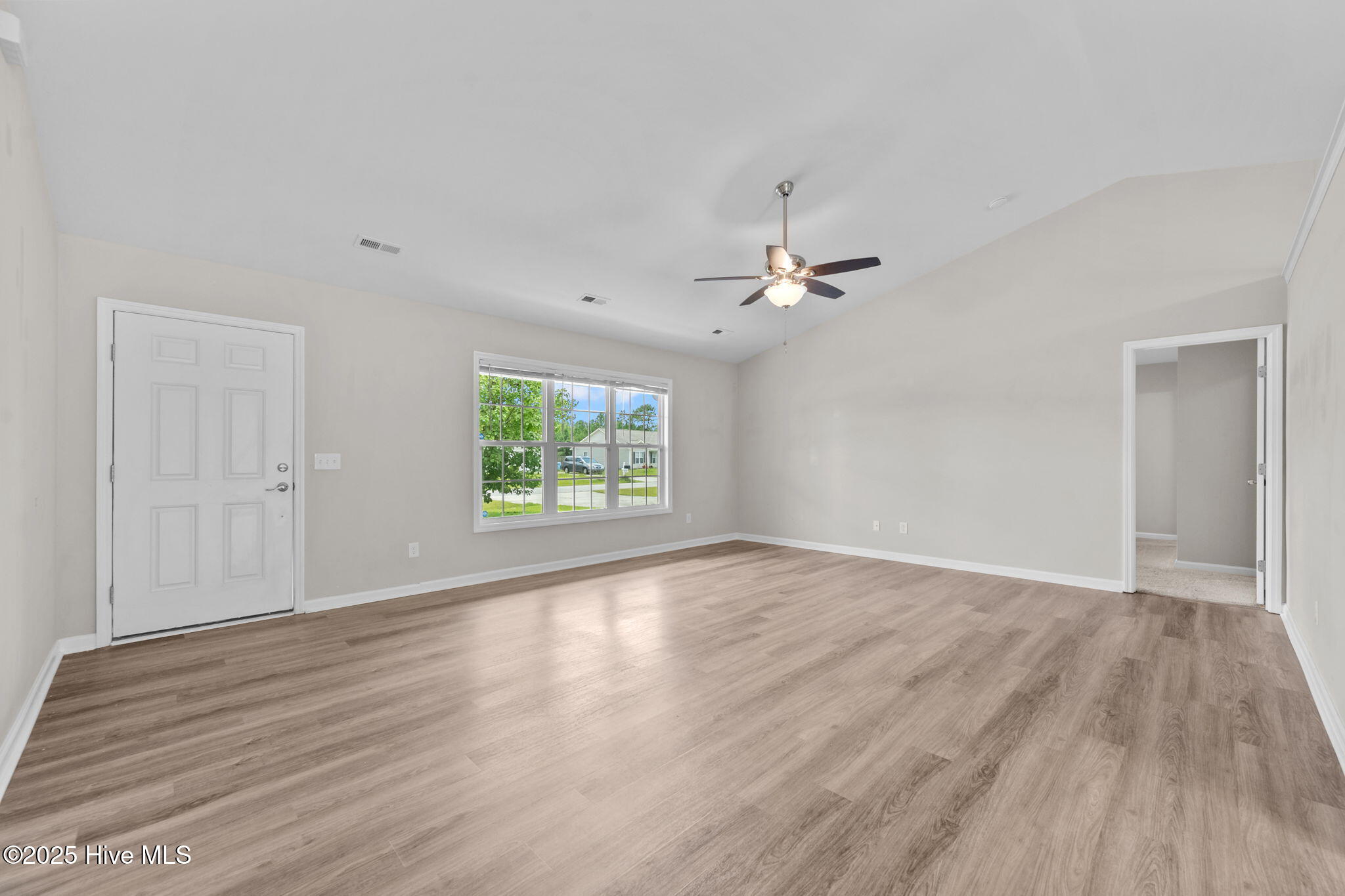525 Cherry Blossom Lane Property Photo 2