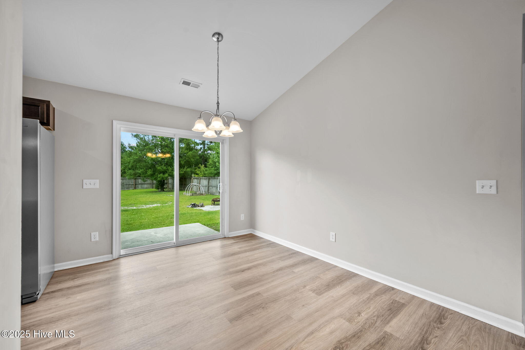 525 Cherry Blossom Lane Property Photo 5