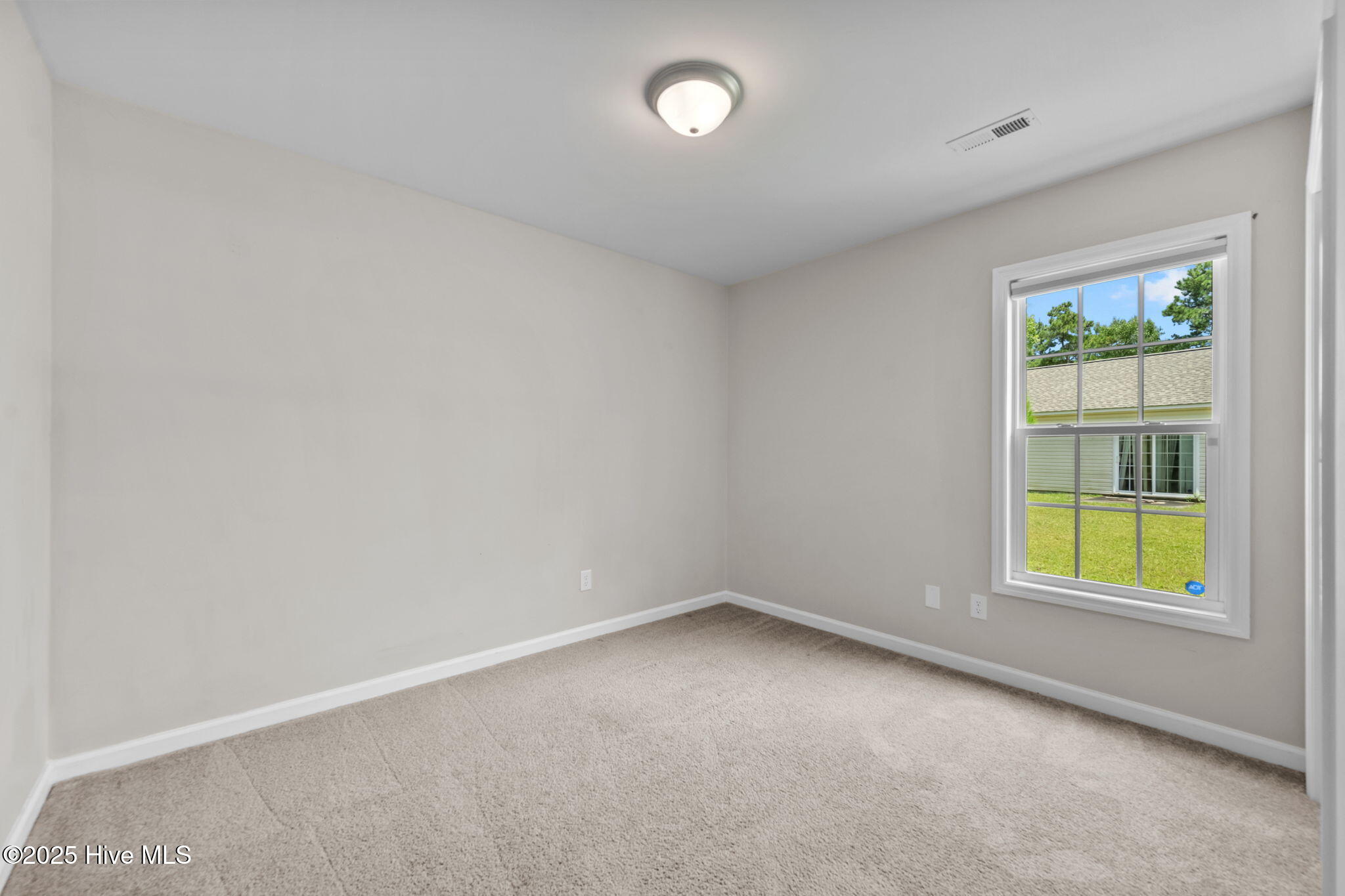 525 Cherry Blossom Lane Property Photo 18