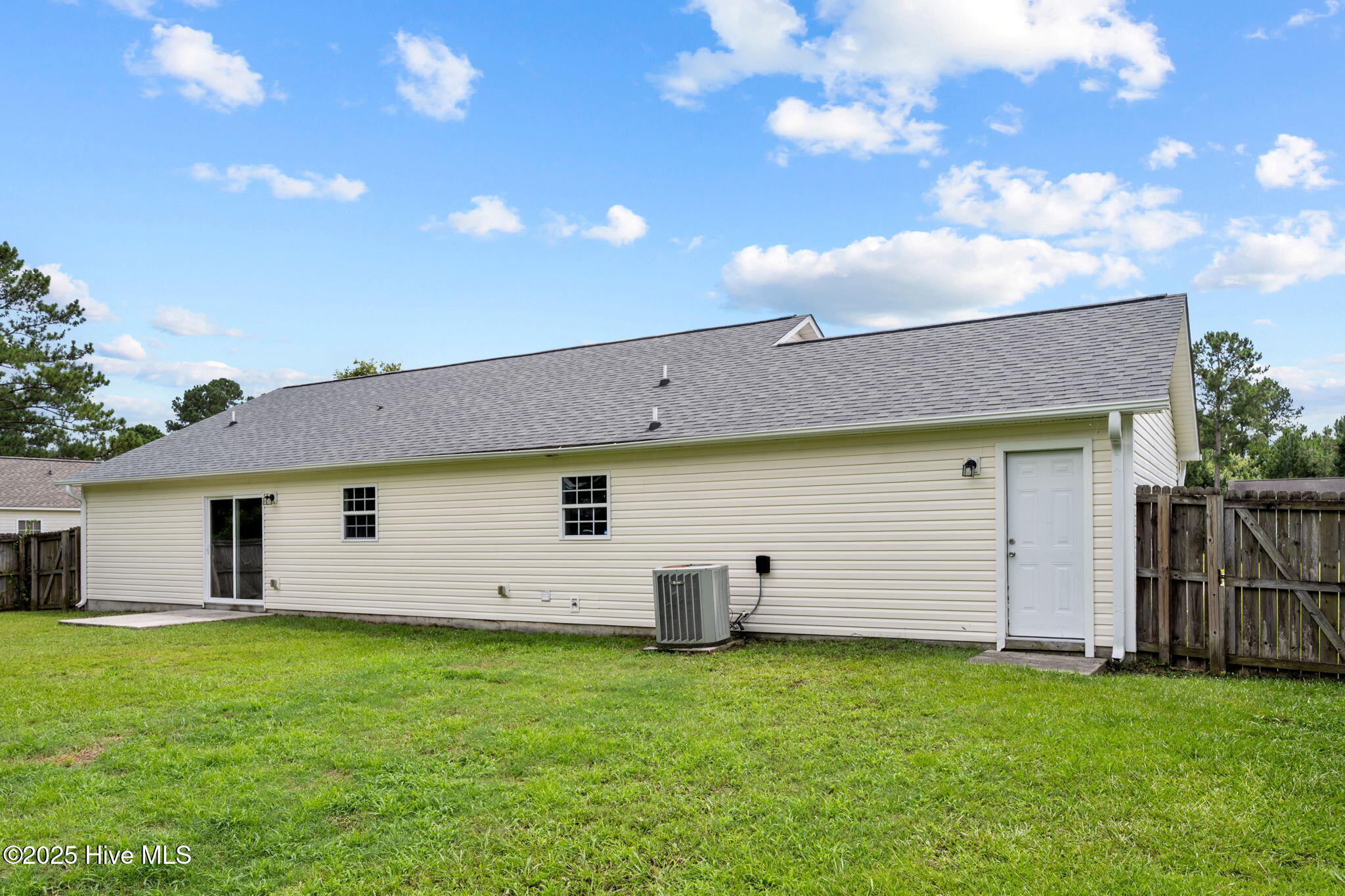525 Cherry Blossom Lane Property Photo 25
