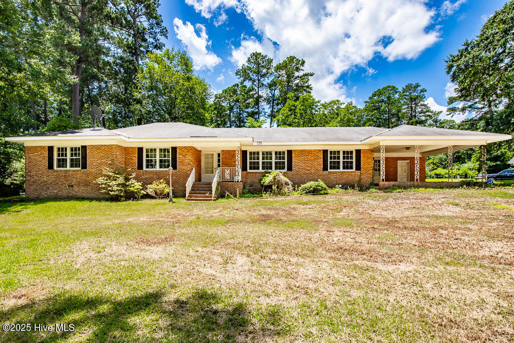 2301 Stallings Drive Property Photo 1