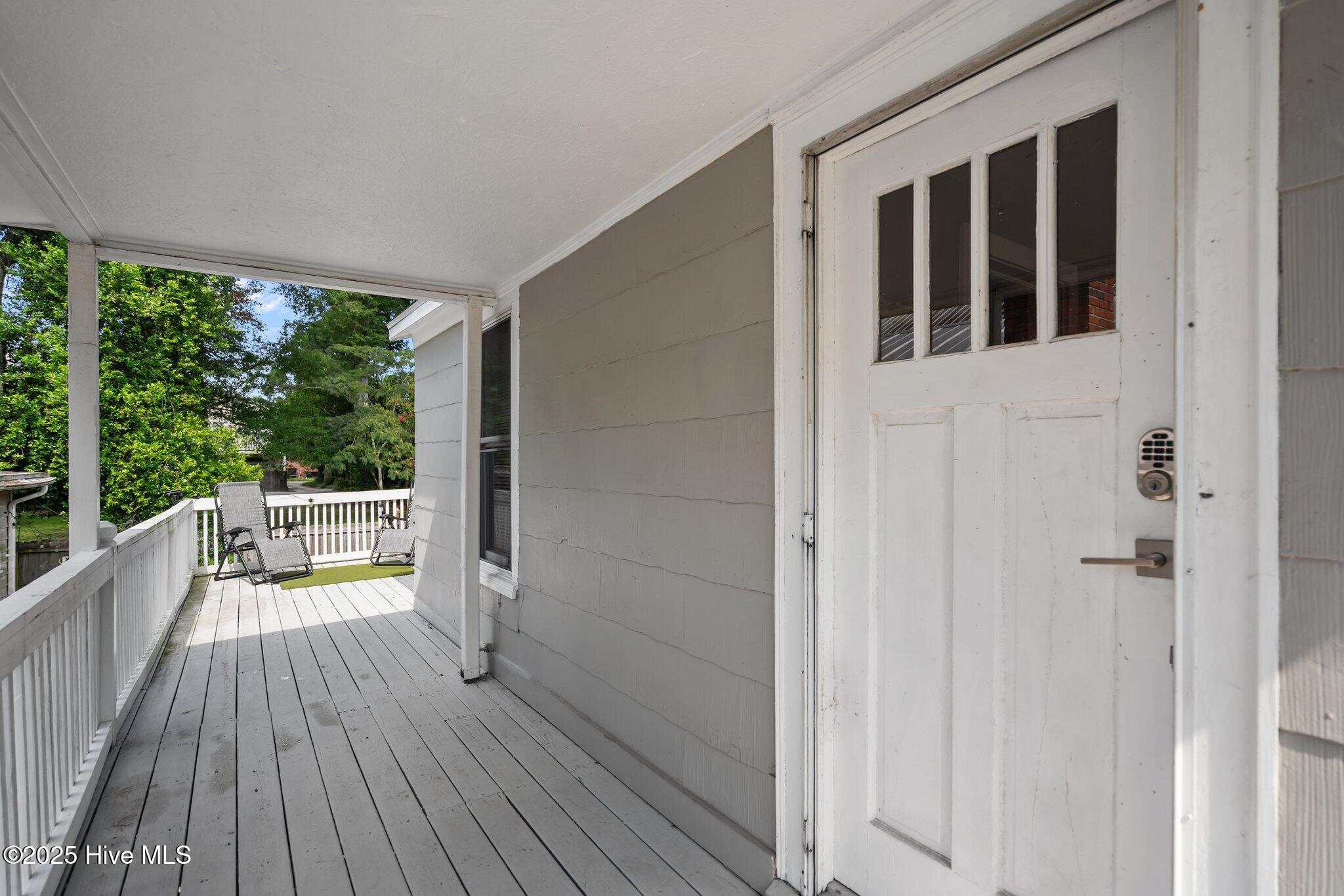 314 S 6th Street Property Photo 3