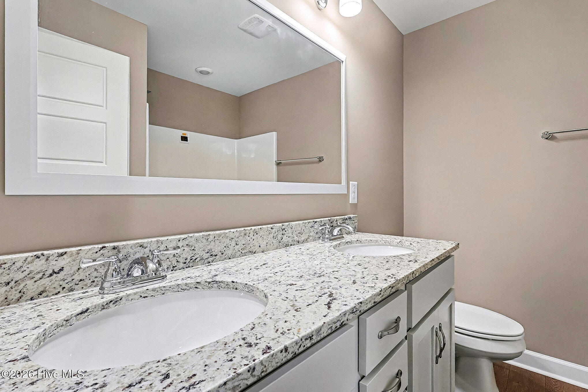 45 Ruskin Drive Property Photo 27