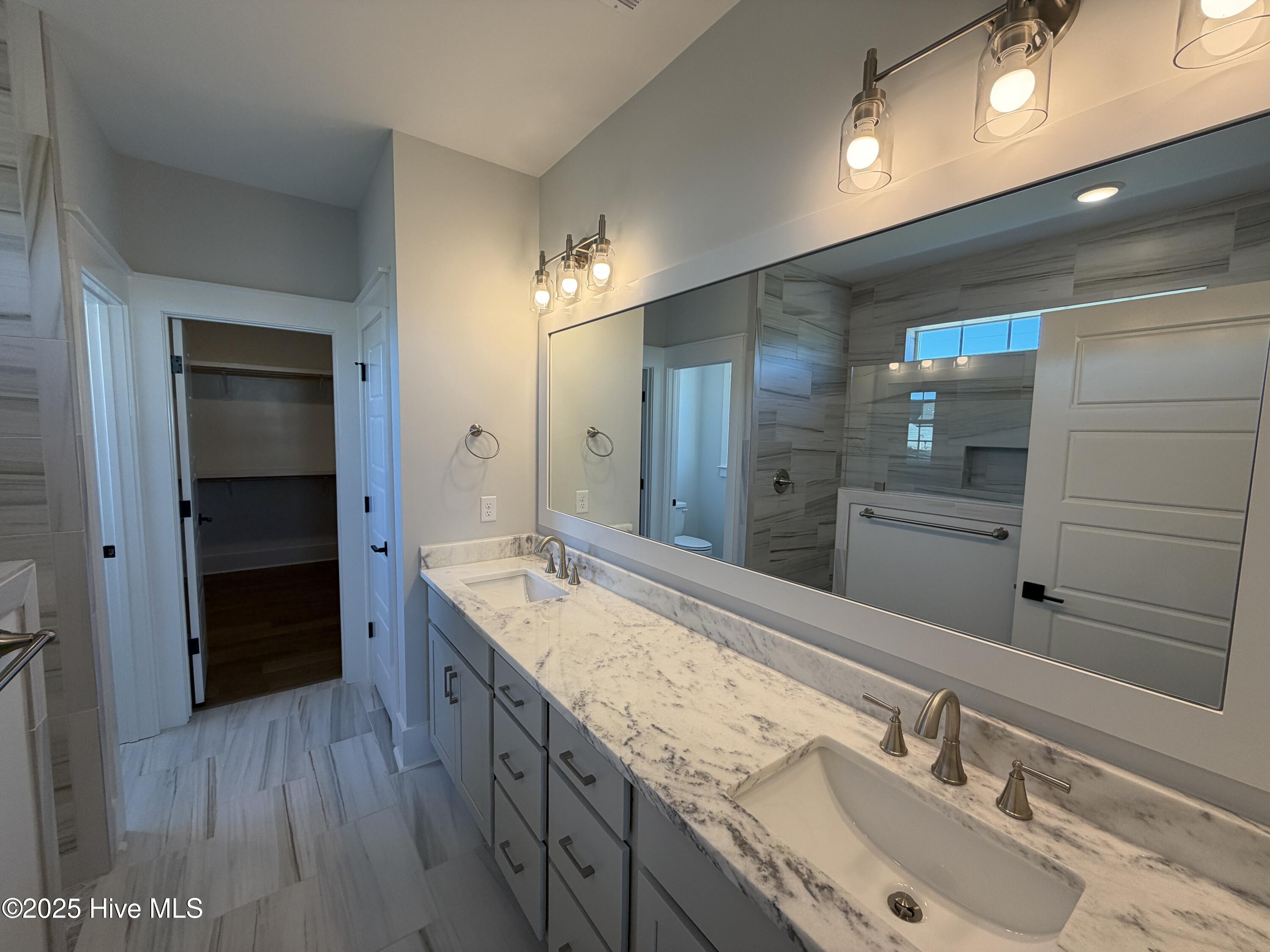 7354 Foxbriar Drive Property Photo 43