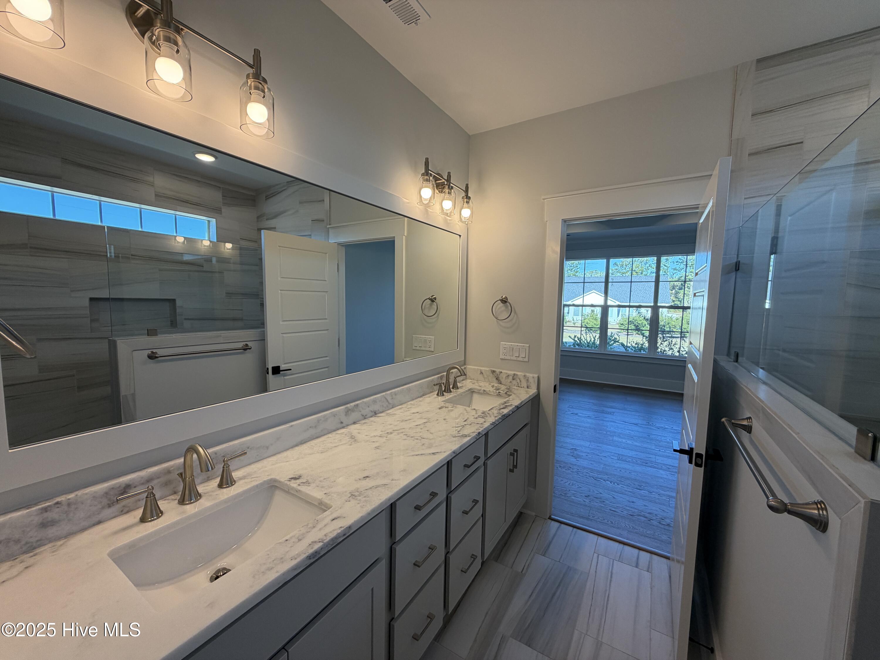7354 Foxbriar Drive Property Photo 46
