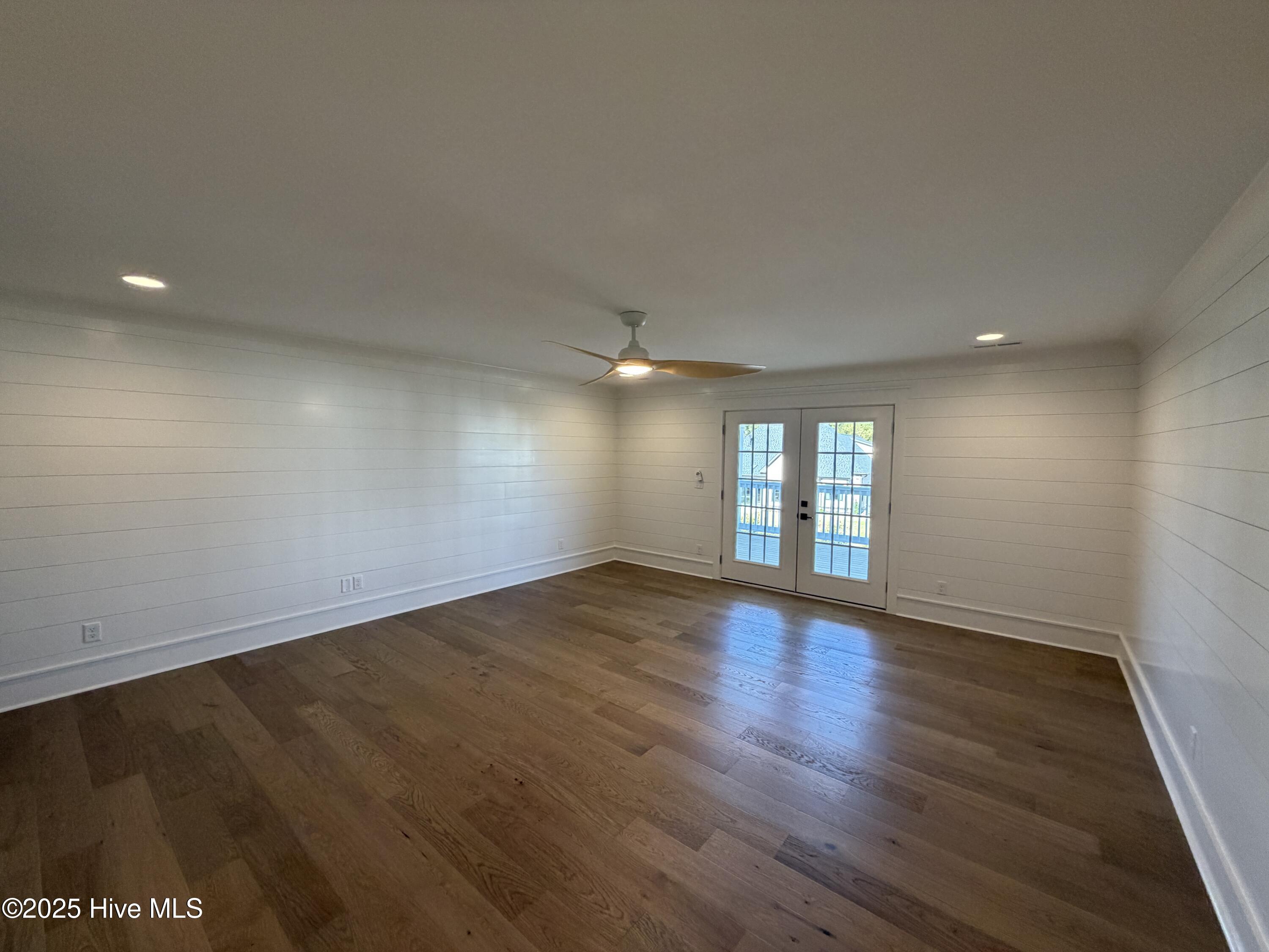 7354 Foxbriar Drive Property Photo 51