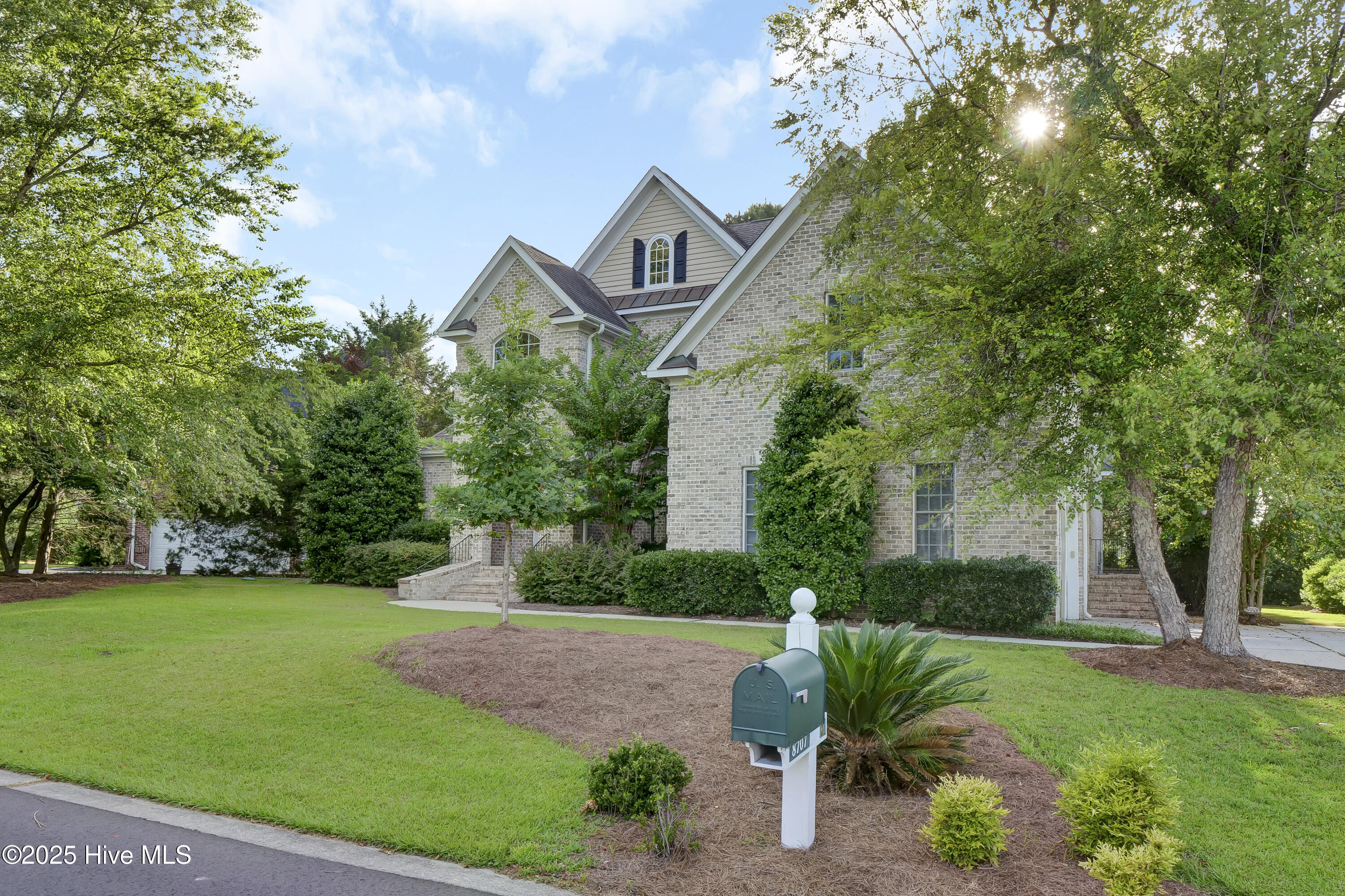 8707 Lowes Island Drive Property Photo 4