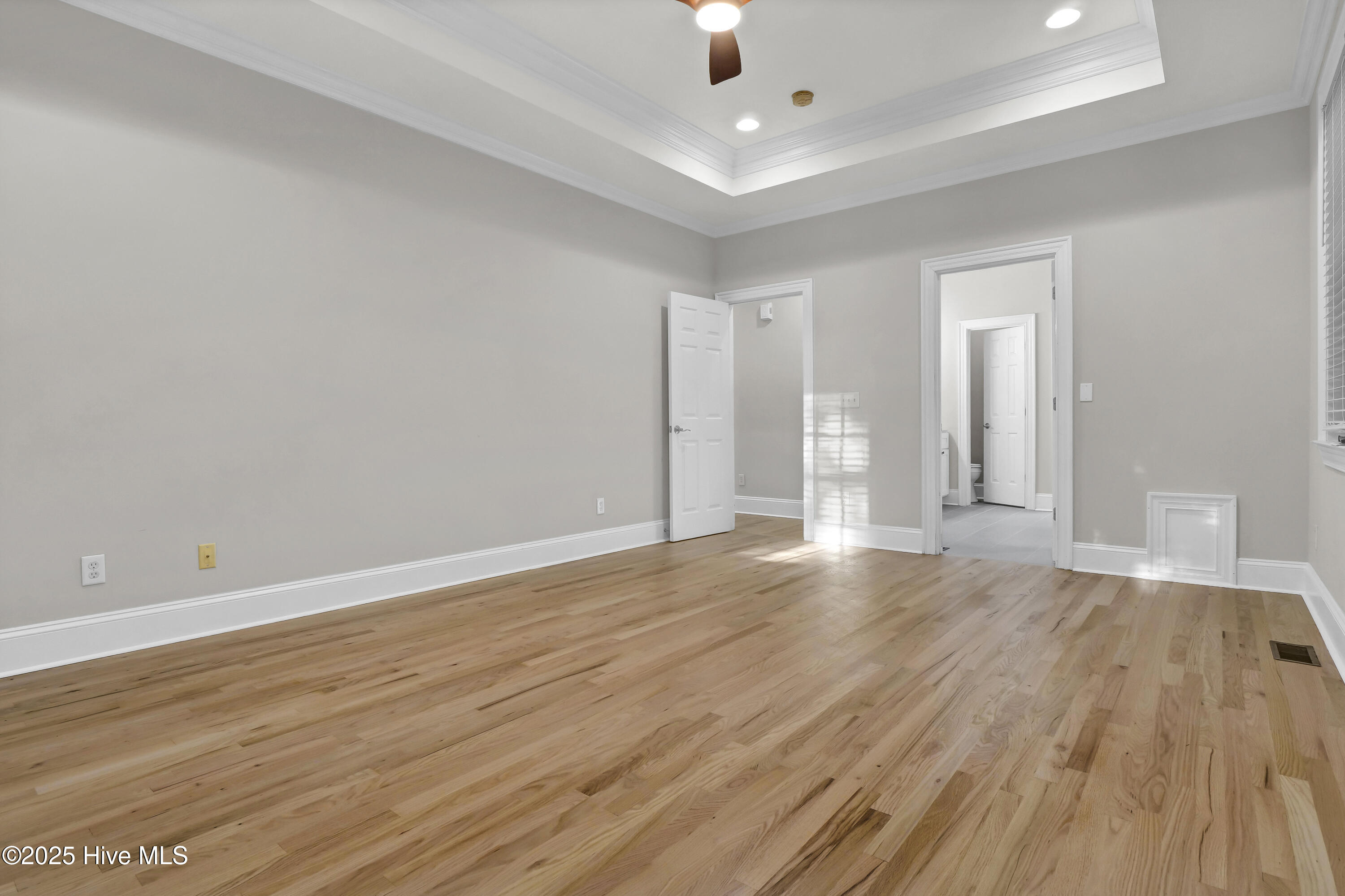 8707 Lowes Island Drive Property Photo 24