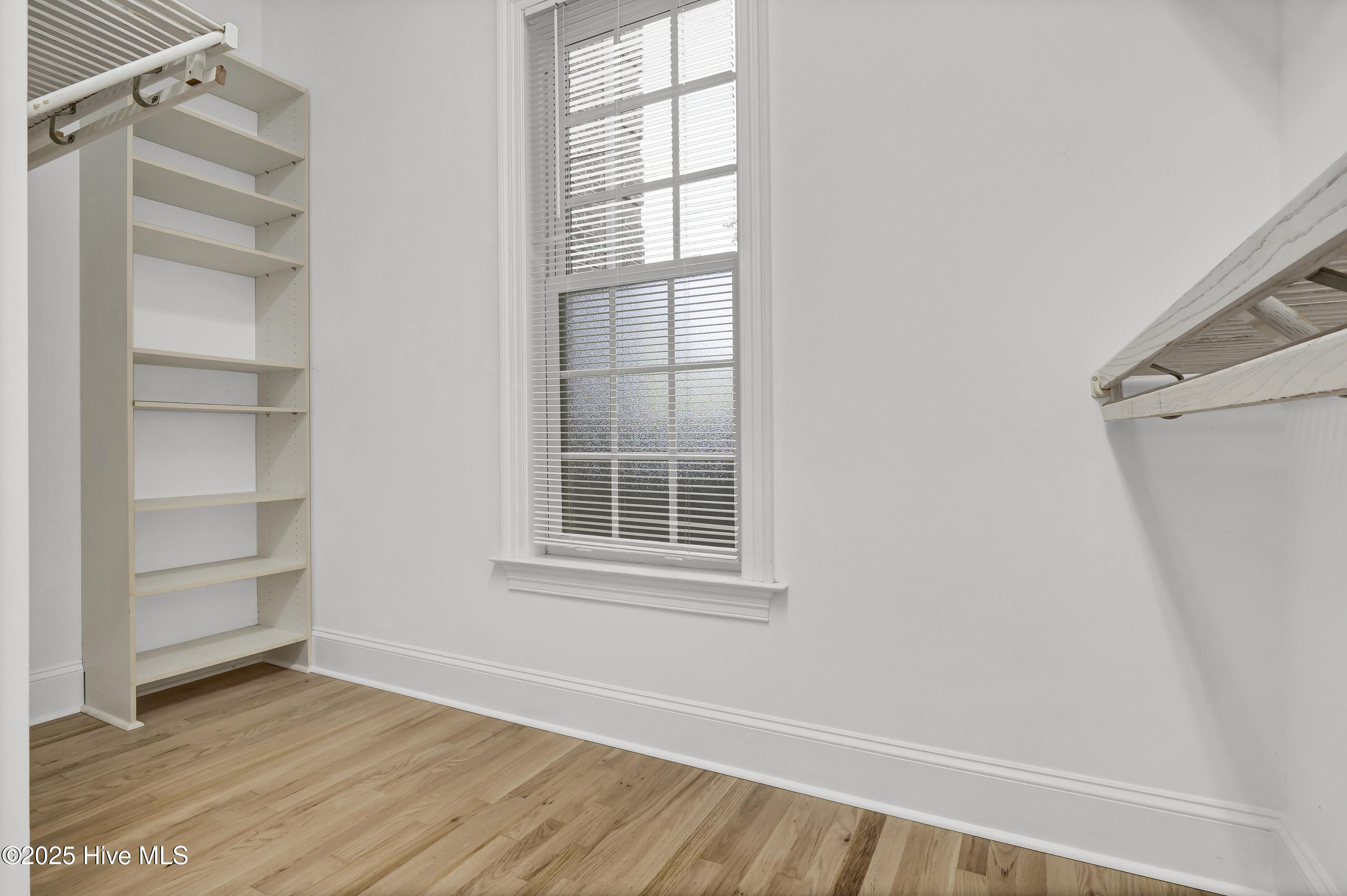 8707 Lowes Island Drive Property Photo 27