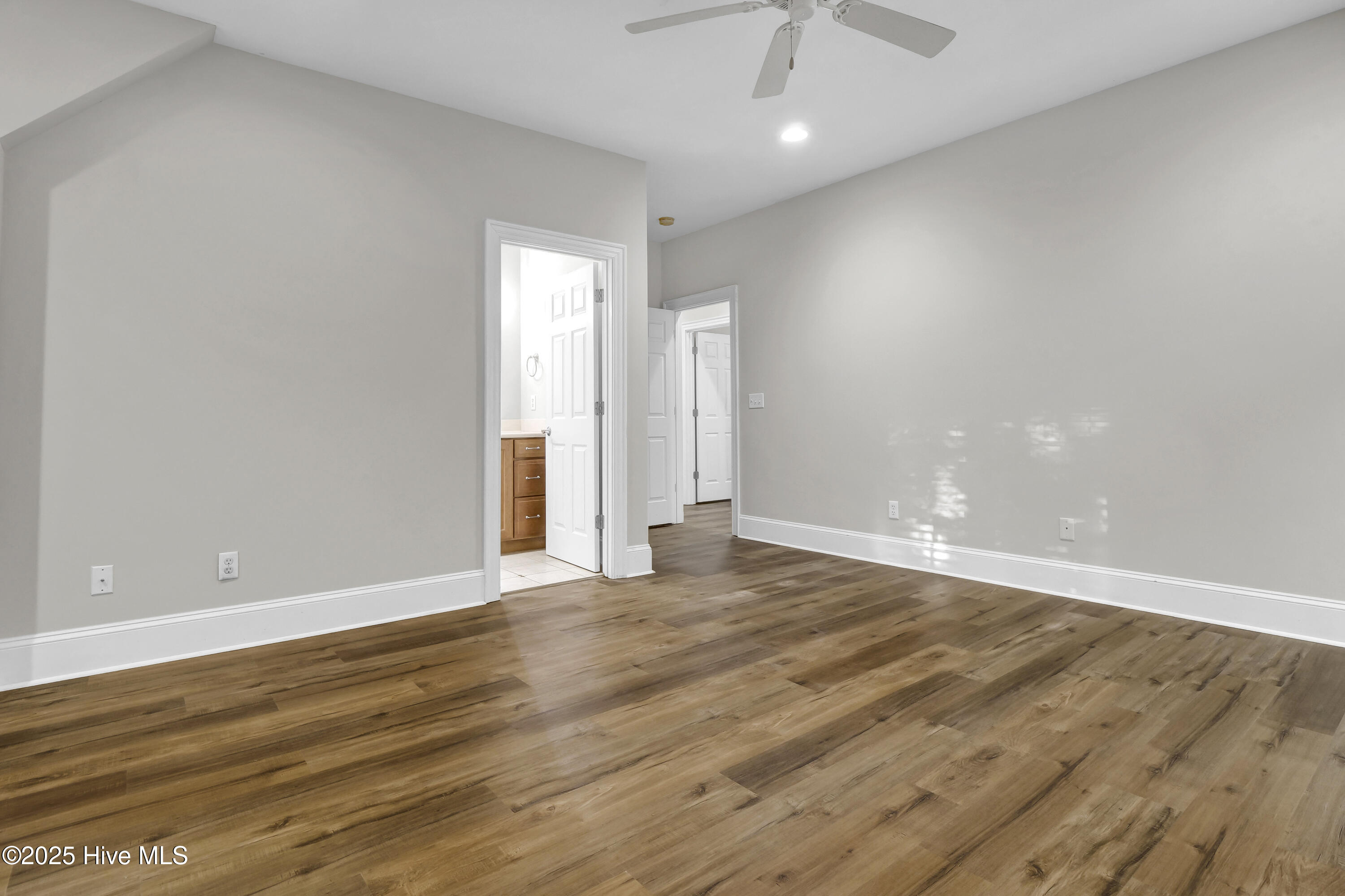 8707 Lowes Island Drive Property Photo 29