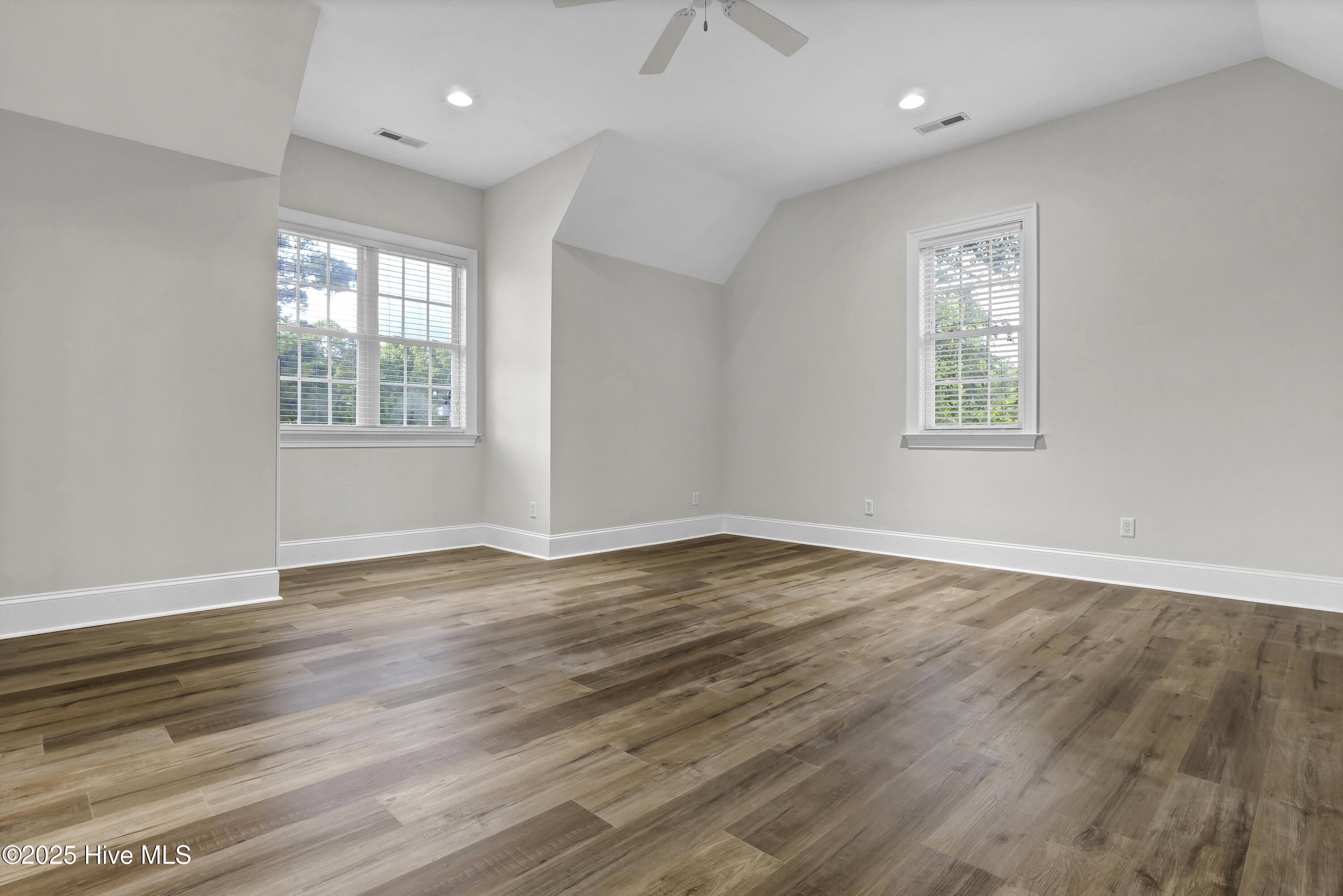 8707 Lowes Island Drive Property Photo 41