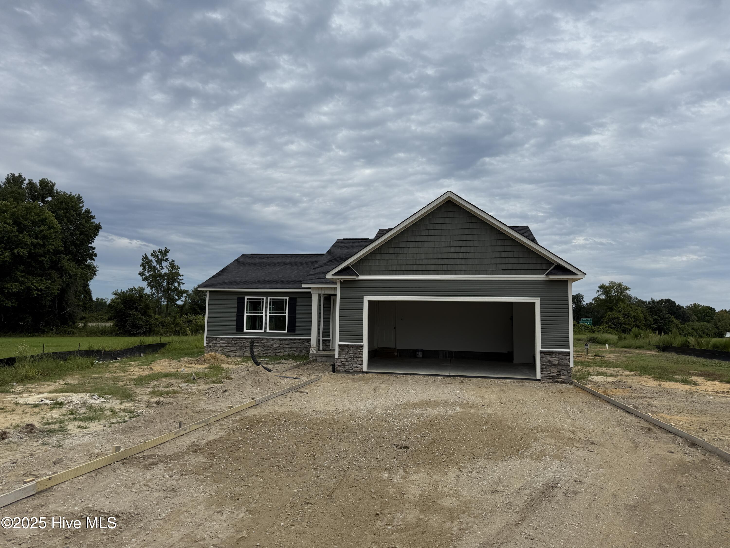242 Maxwell Farm Lane Property Photo 1