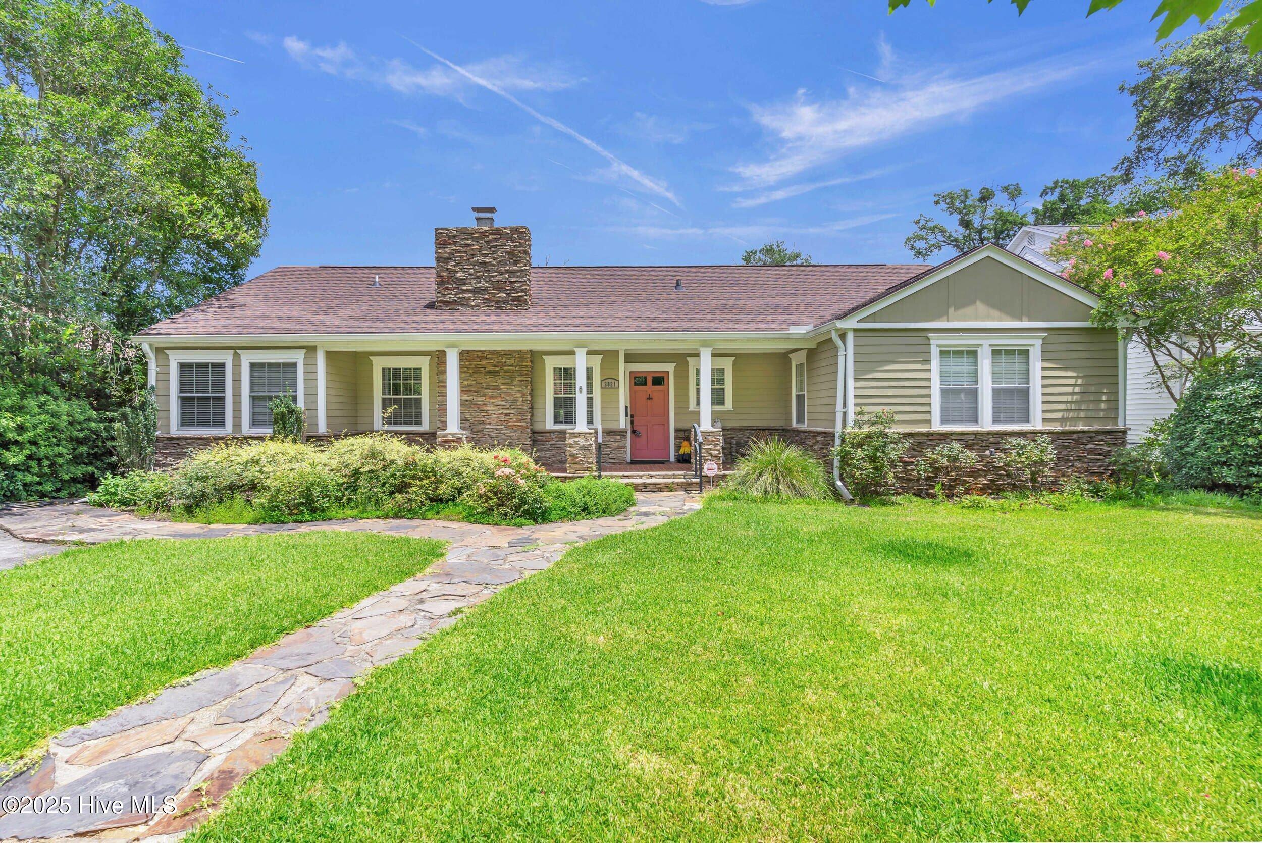 2821 Park Avenue Property Photo 1