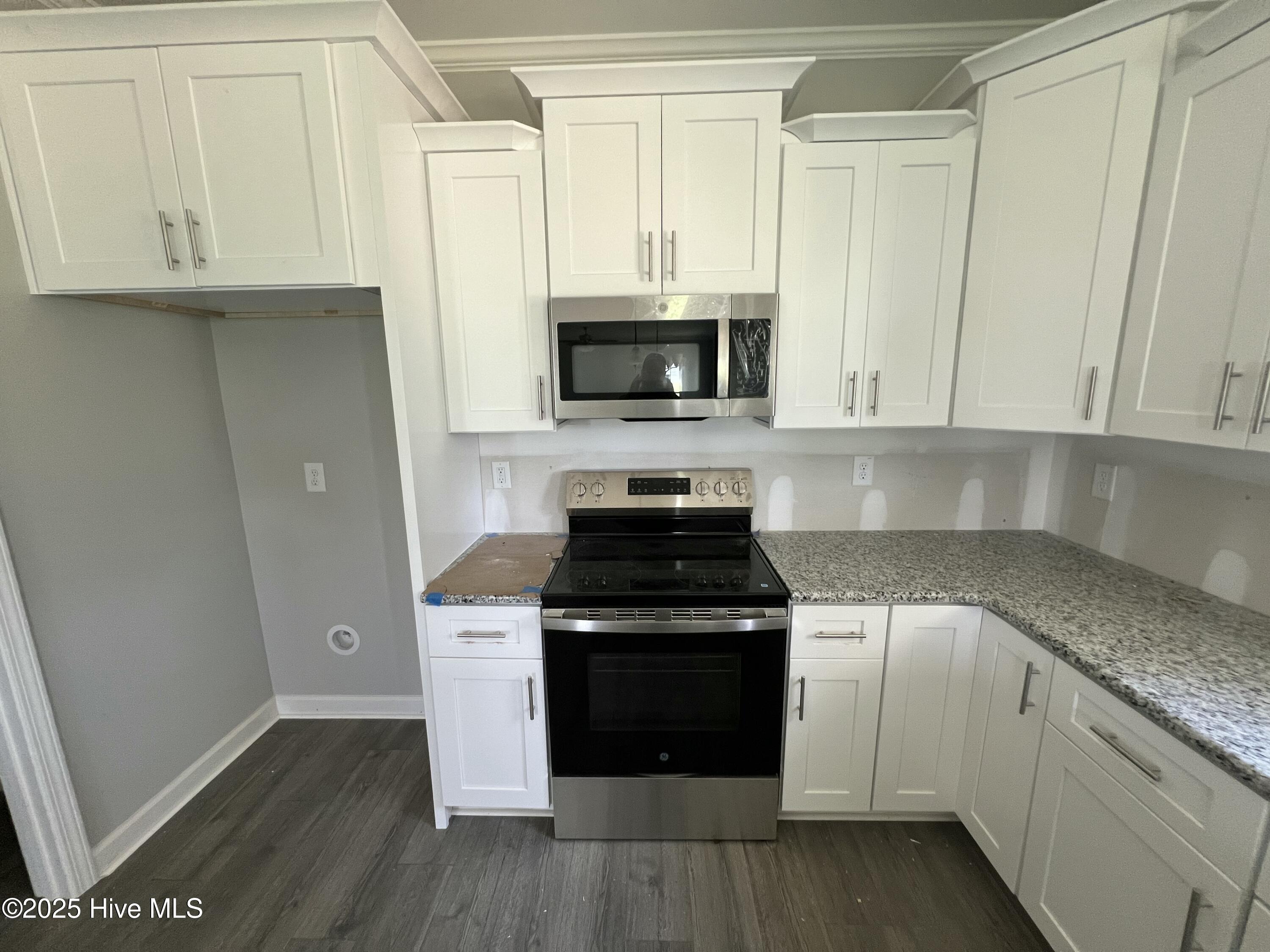 105 Baileys Place Property Photo 10