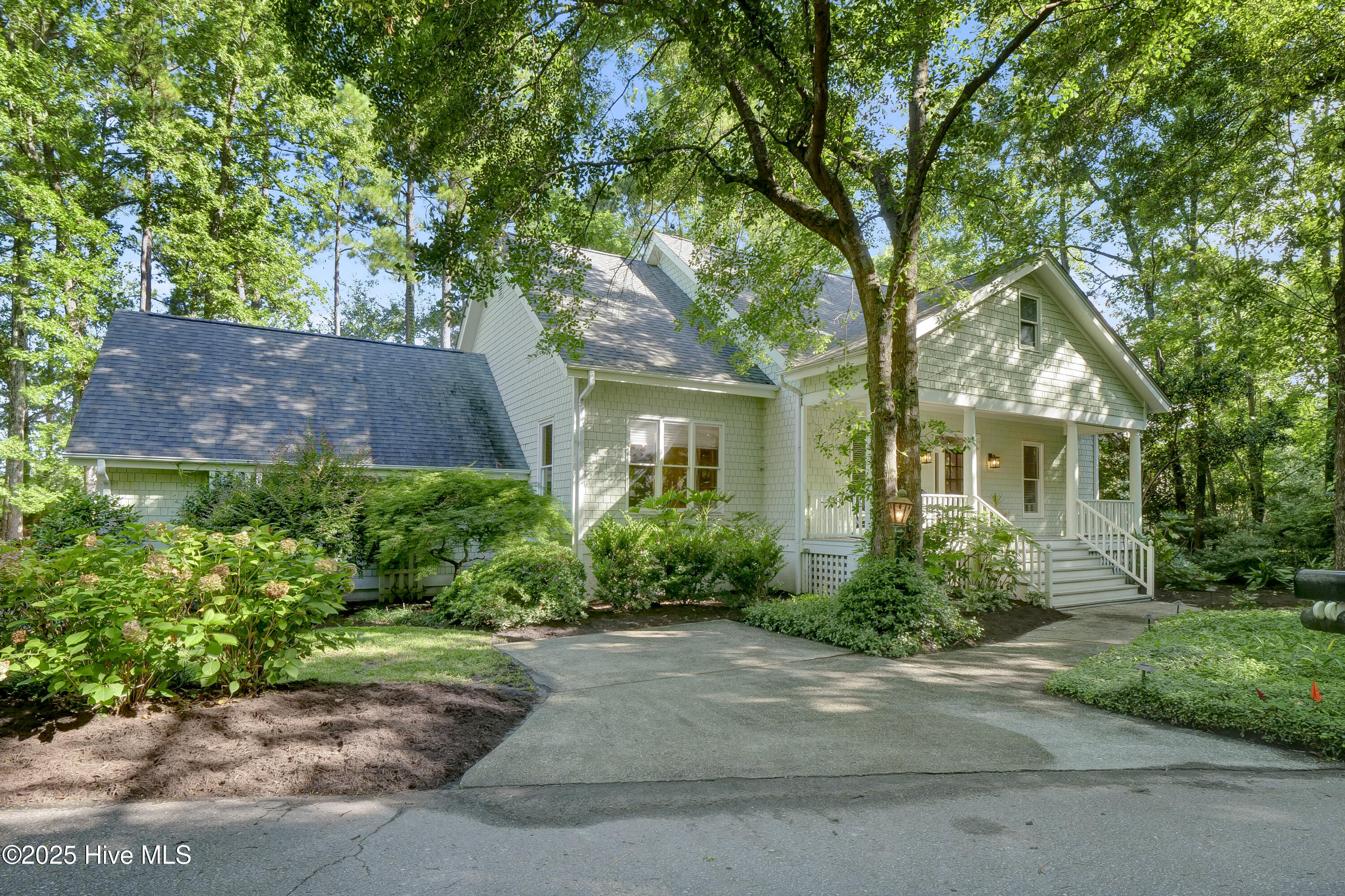 1304 Old Lamplighter Way Property Photo 1