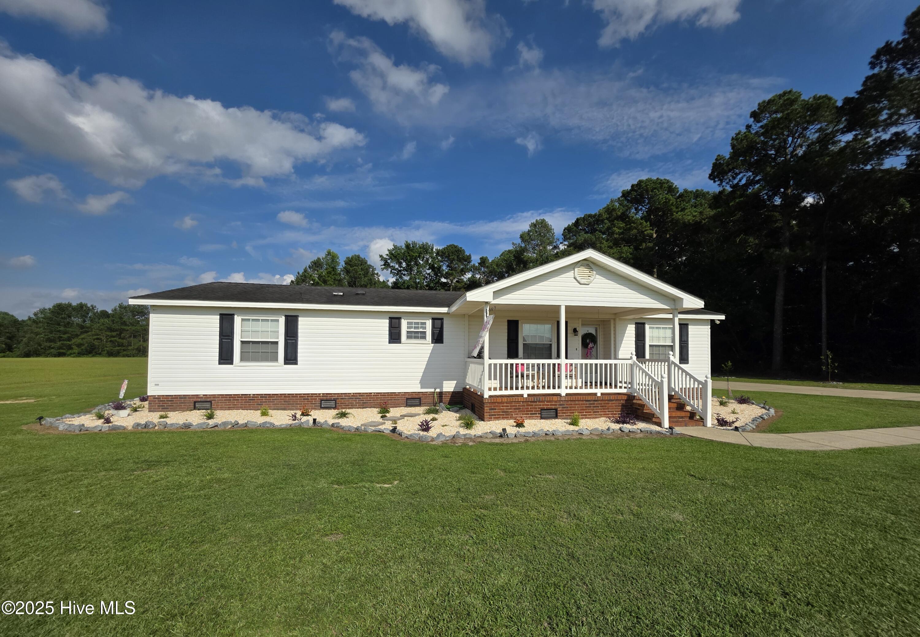 2201 Odom Road Property Photo 1