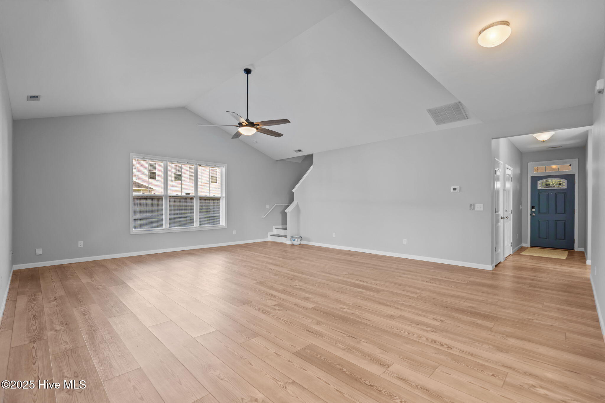123 Cove Landing Property Photo 9