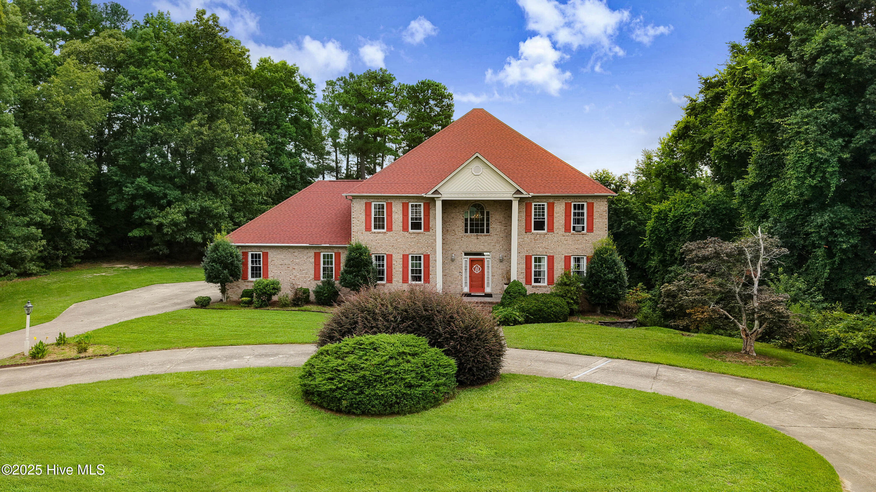 4904 Pebble Beach Circle Property Photo 1