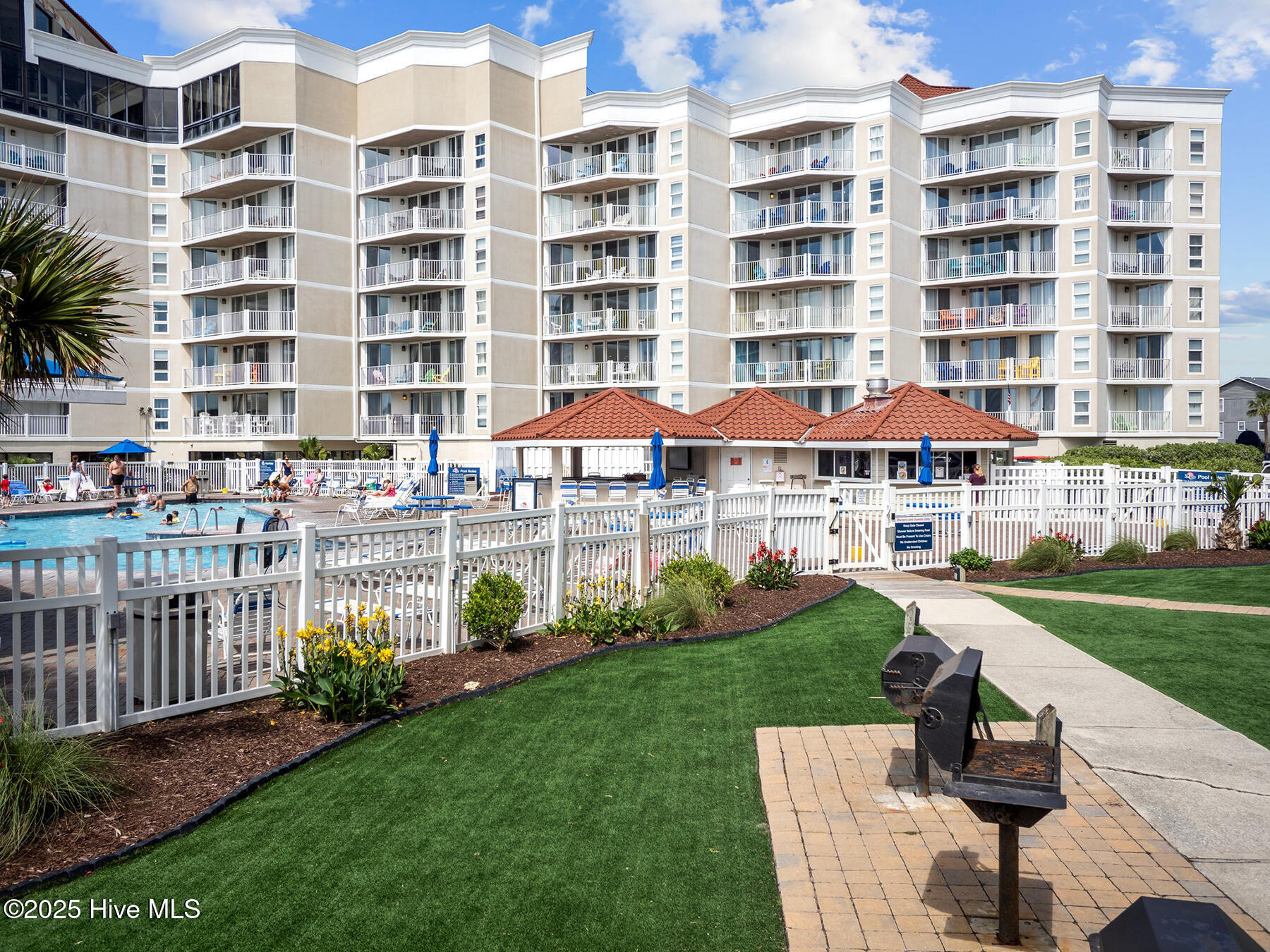 2000 New River Inlet Road Unit 2512 Property Photo 1