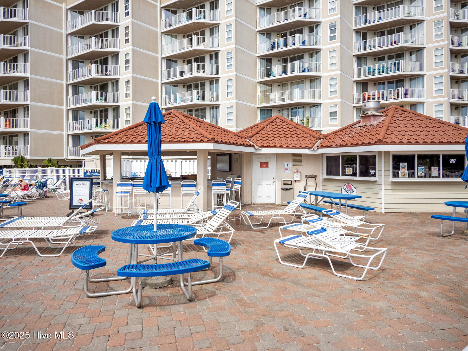 2000 New River Inlet Road Unit 2512 Property Photo 44