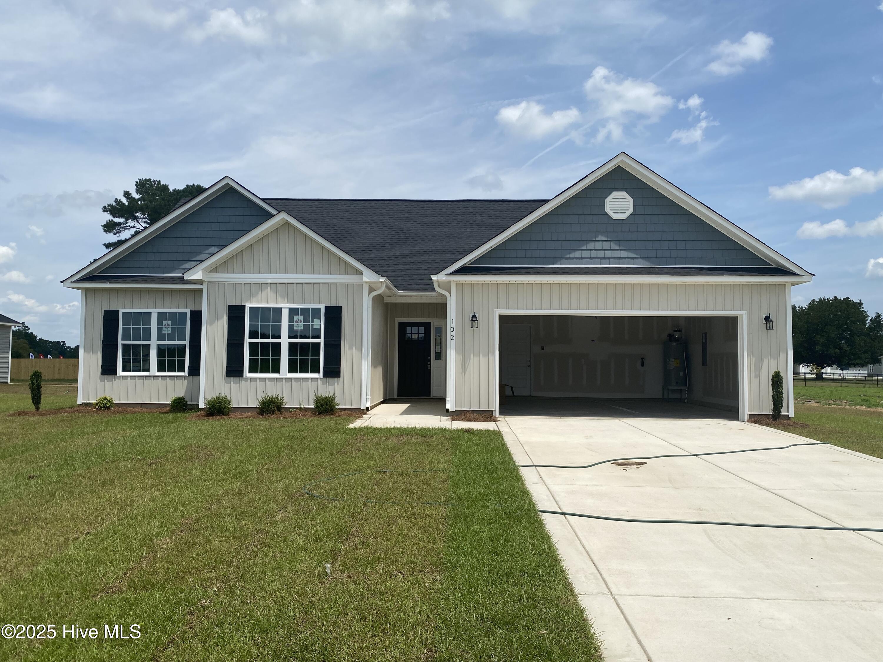102 Nova Place Property Photo 1