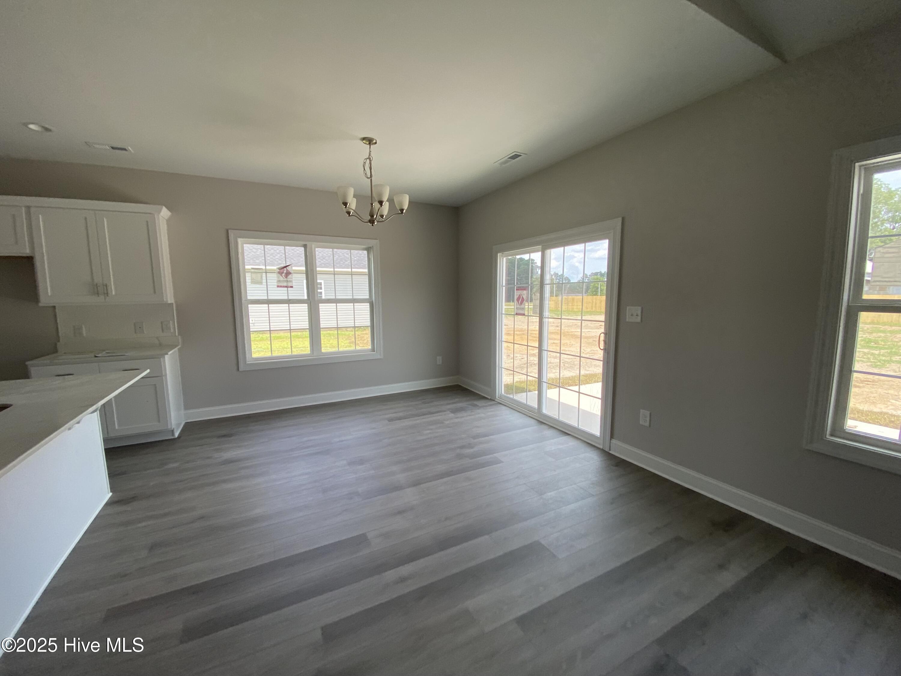 102 Nova Place Property Photo 4