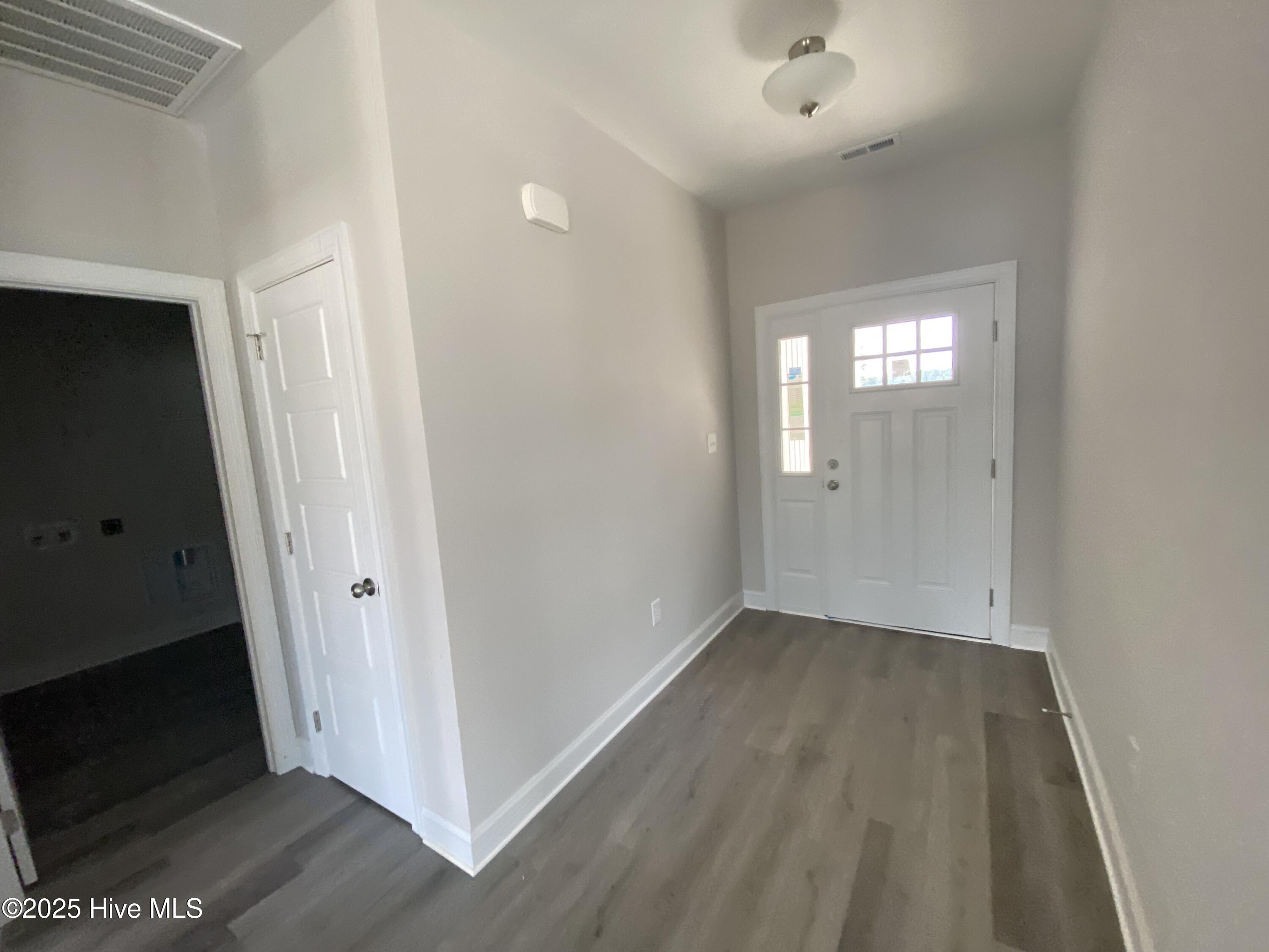 102 Nova Place Property Photo 8