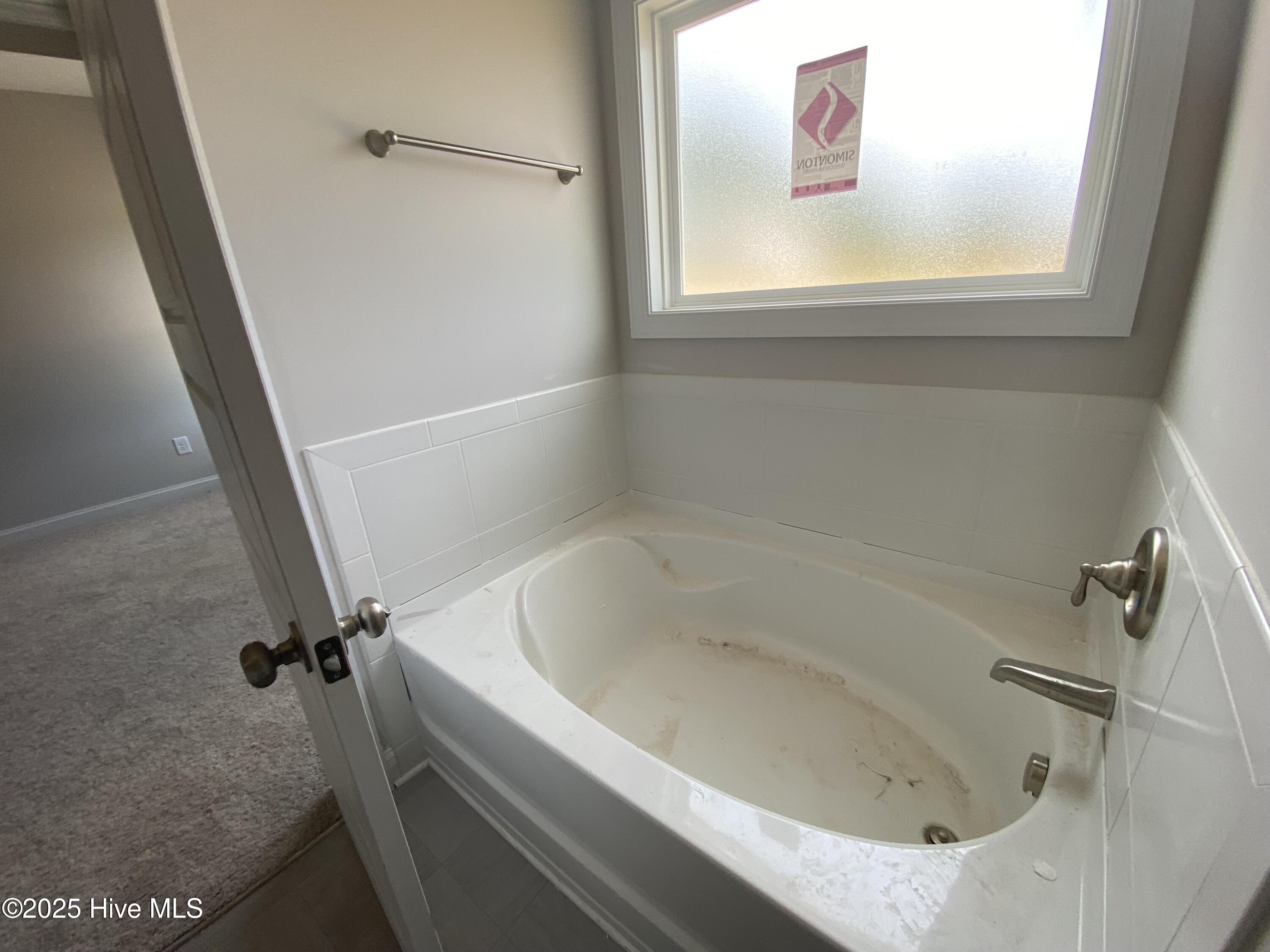 102 Nova Place Property Photo 11