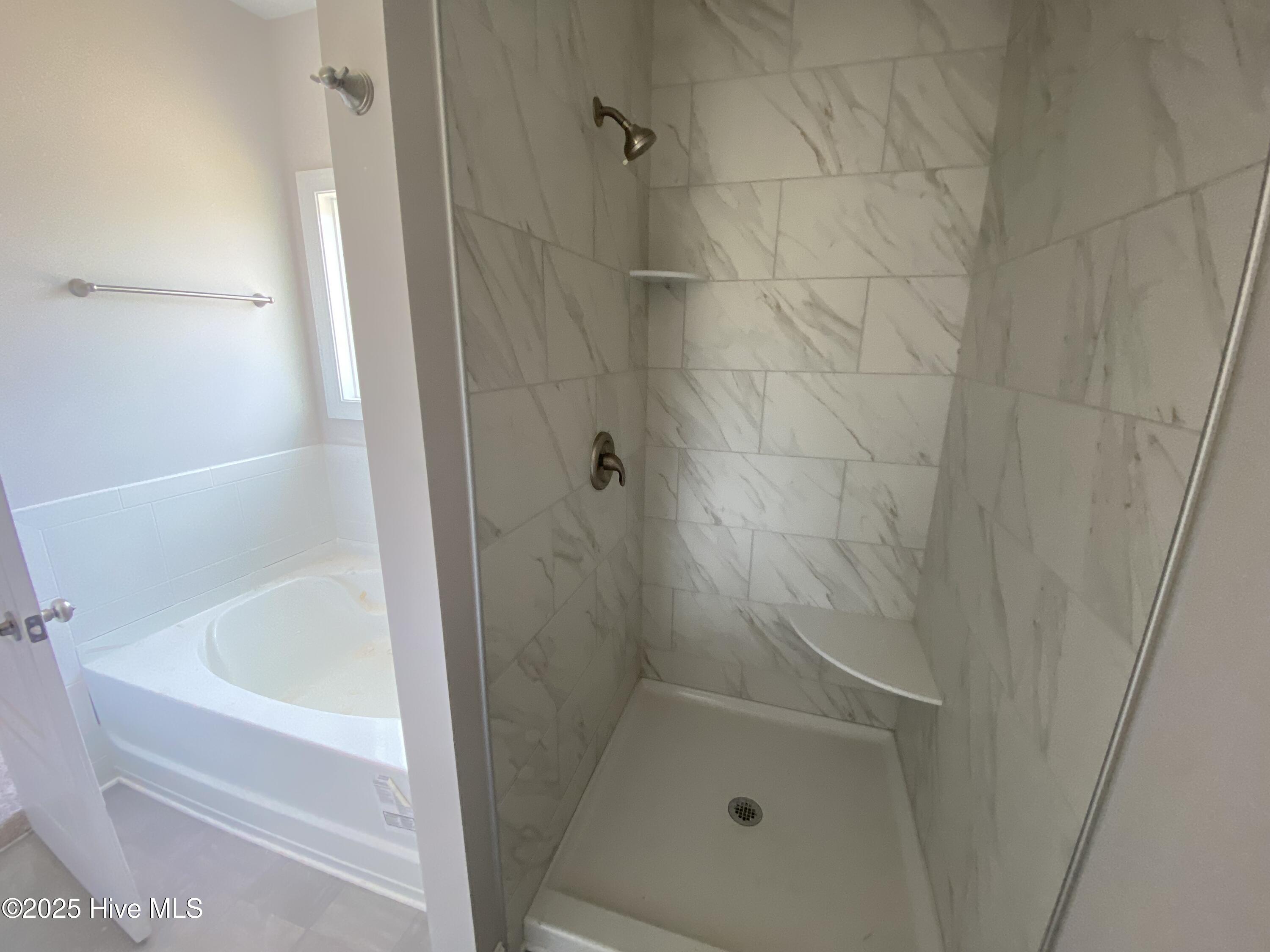 102 Nova Place Property Photo 12