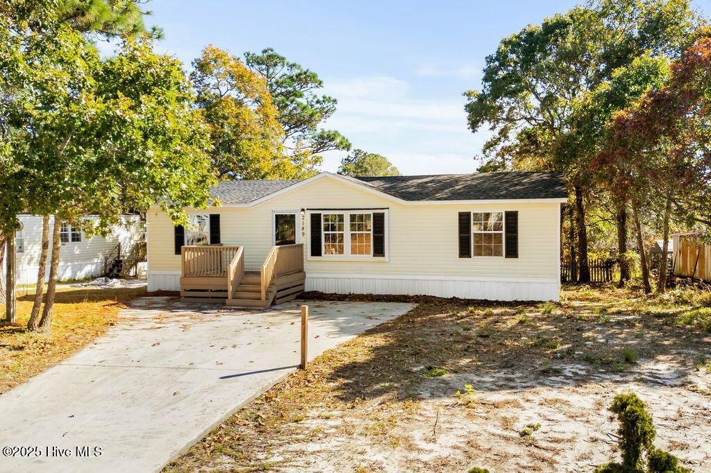 2149 Seashore Hills Road Property Photo 1