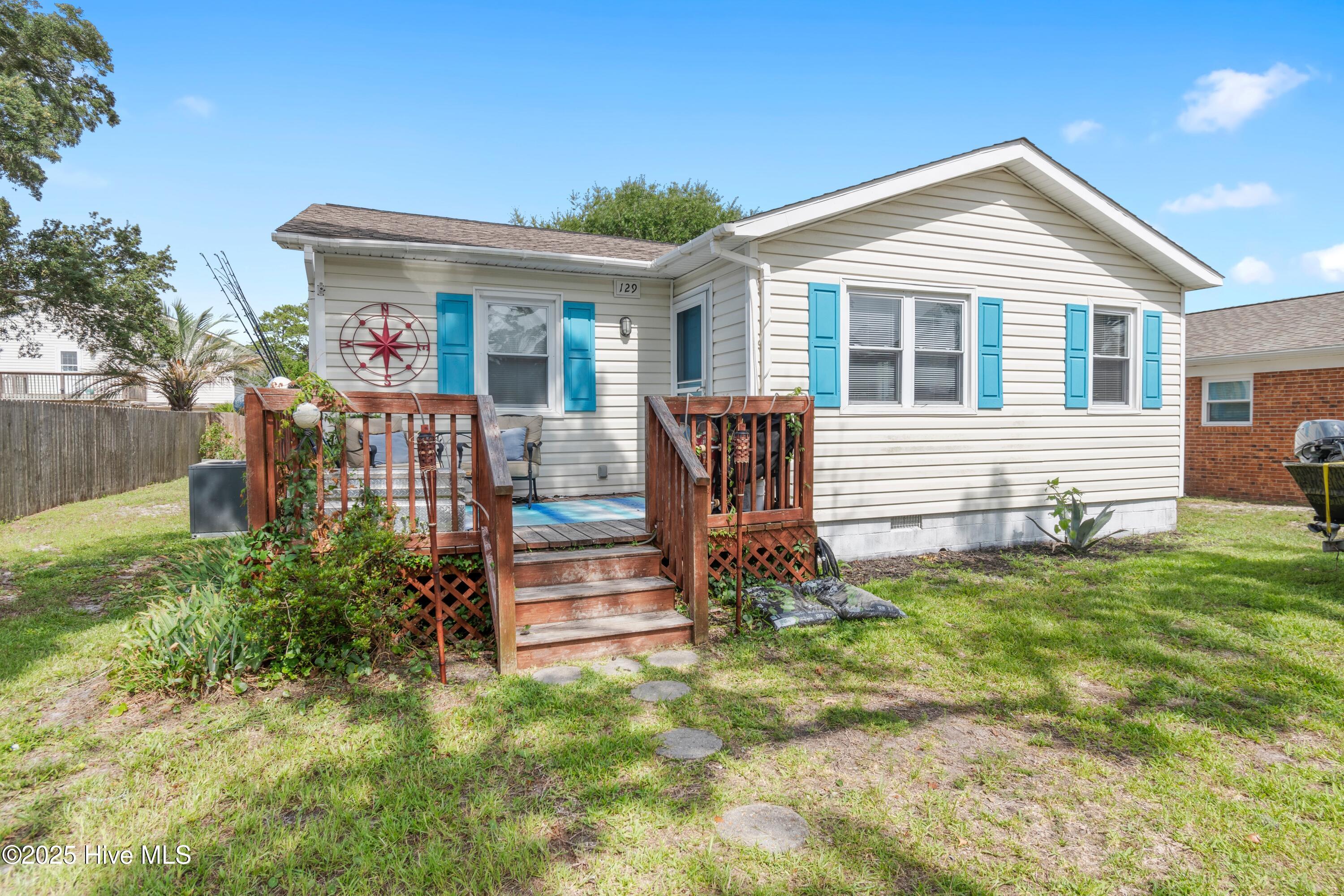129 NE 31st Street Property Photo 1