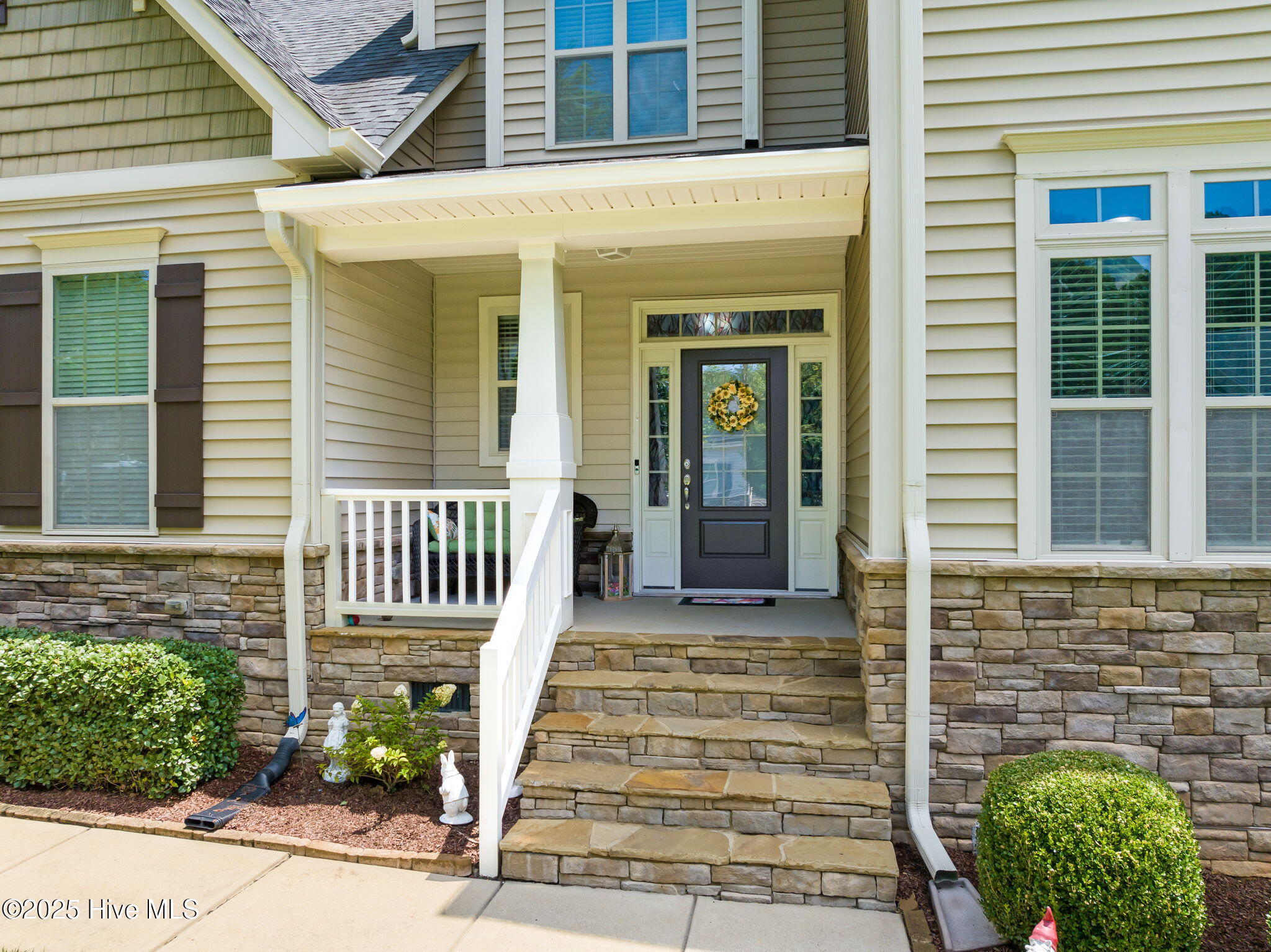 191 Ainsley Court Property Photo 4