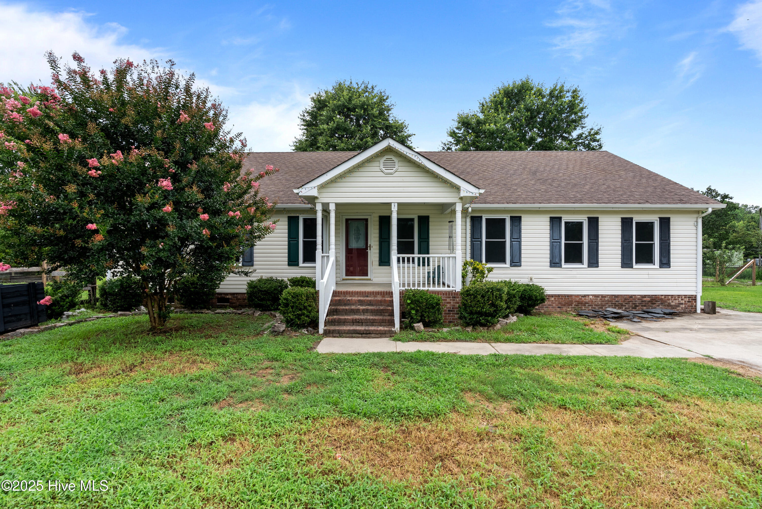 1430 Middle Swamp Road